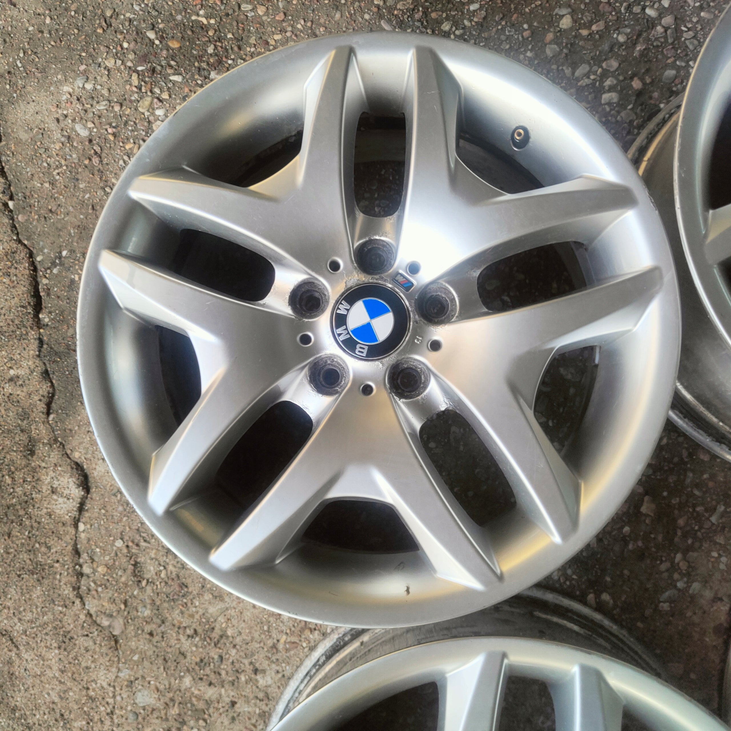 Alu Felge BMW X1 Aluminum rim 18 Zoll 9.0J 5x120 51ET