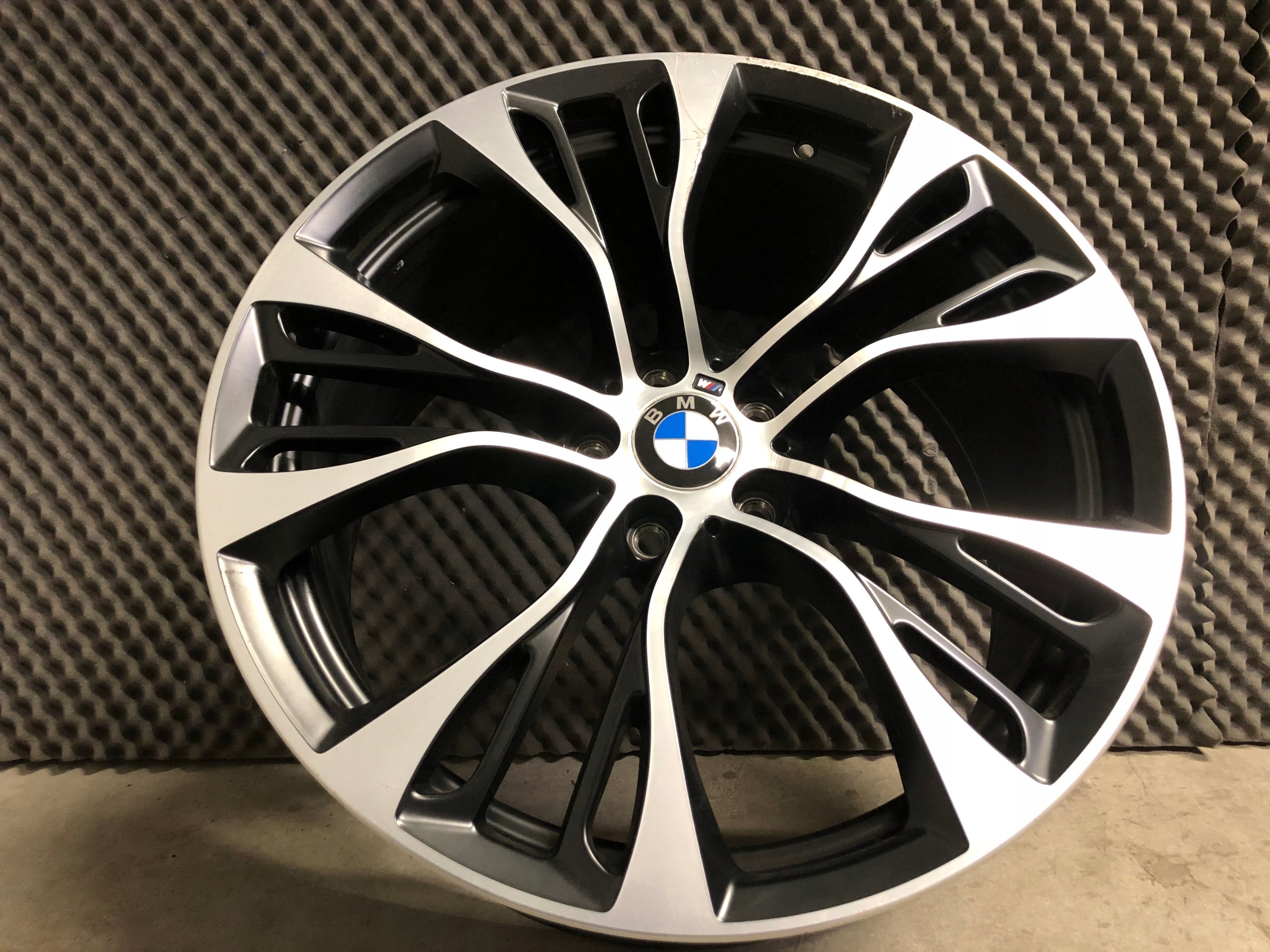 1x Alu Felge BMW X2 X4 X3 X1 Aluminum rim 21 Zoll 10.0J 5x120