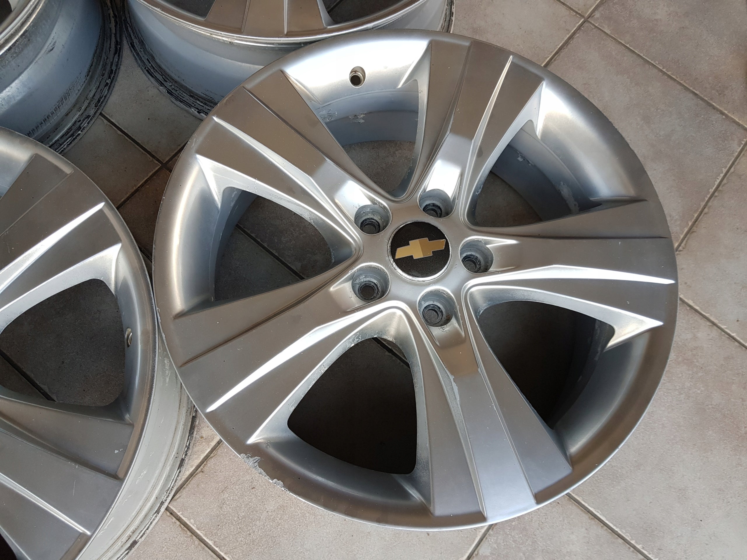 Alu Felge Chevrolet Standard Aluminum rim 18 Zoll 7.0J 5x115 45ET