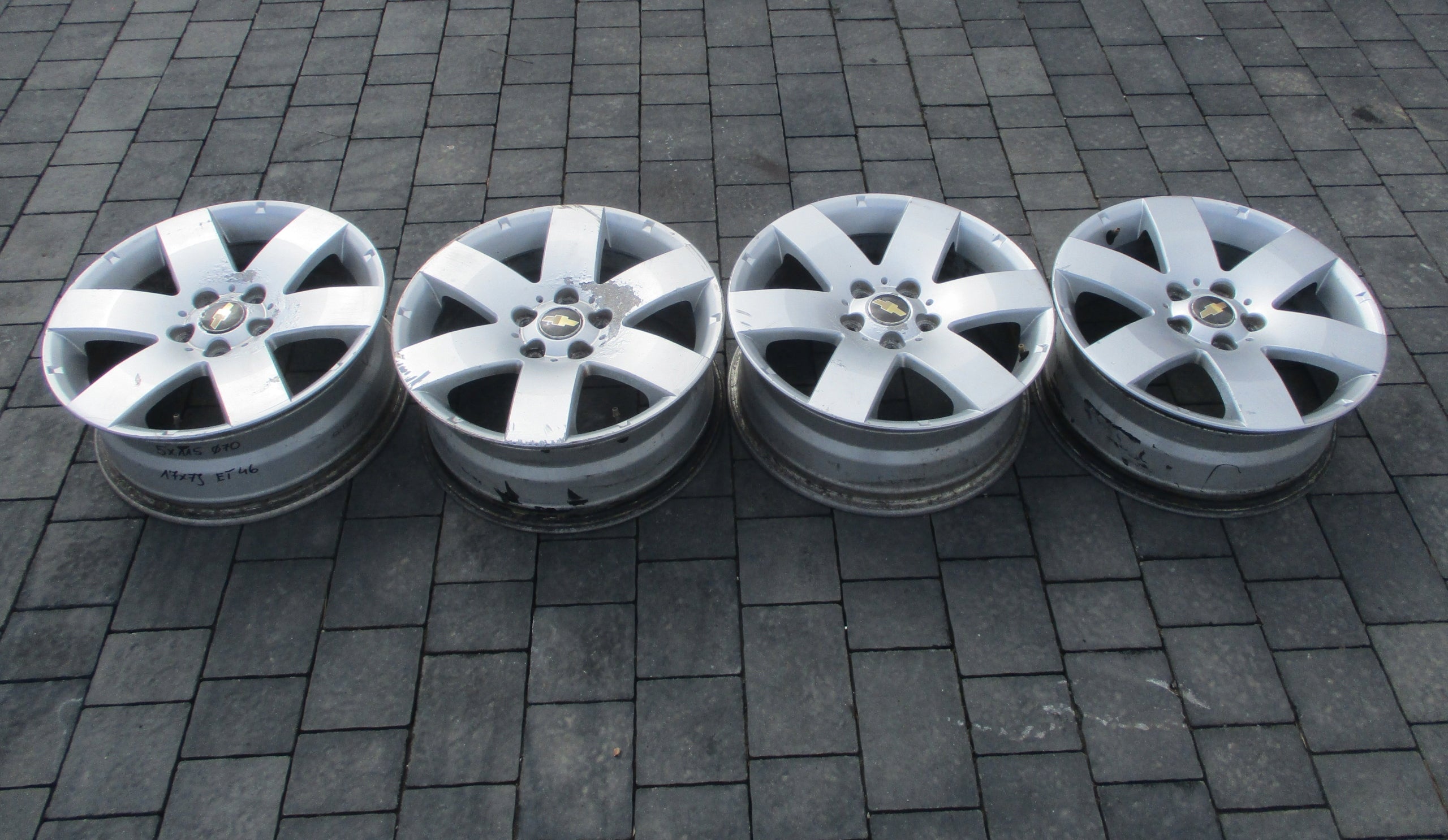 Alu Felge Chevrolet Caprice Aluminum rim 17 Zoll 7.0J 5x115