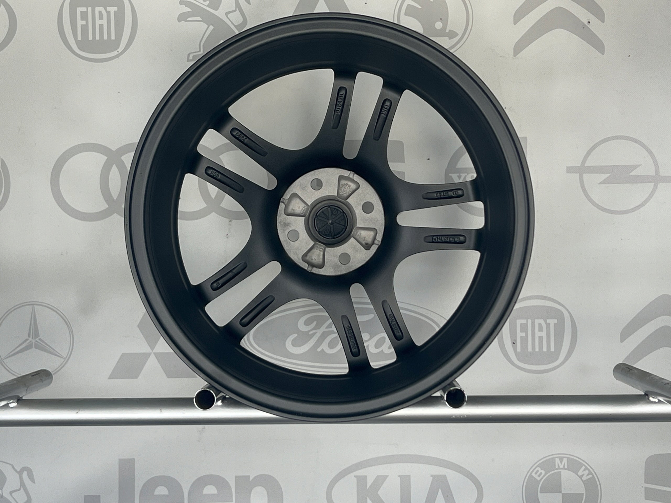 Alu Felge Fiat Punto 124 Aluminum rim 17 Zoll 6.5J 4x100 46ET 735478916