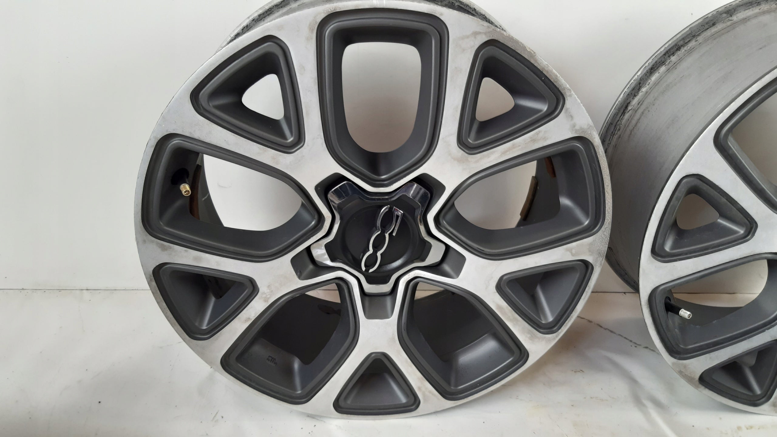 Alu Felge Fiat 500 500X Aluminum rim 17 Zoll 5x110 735624968