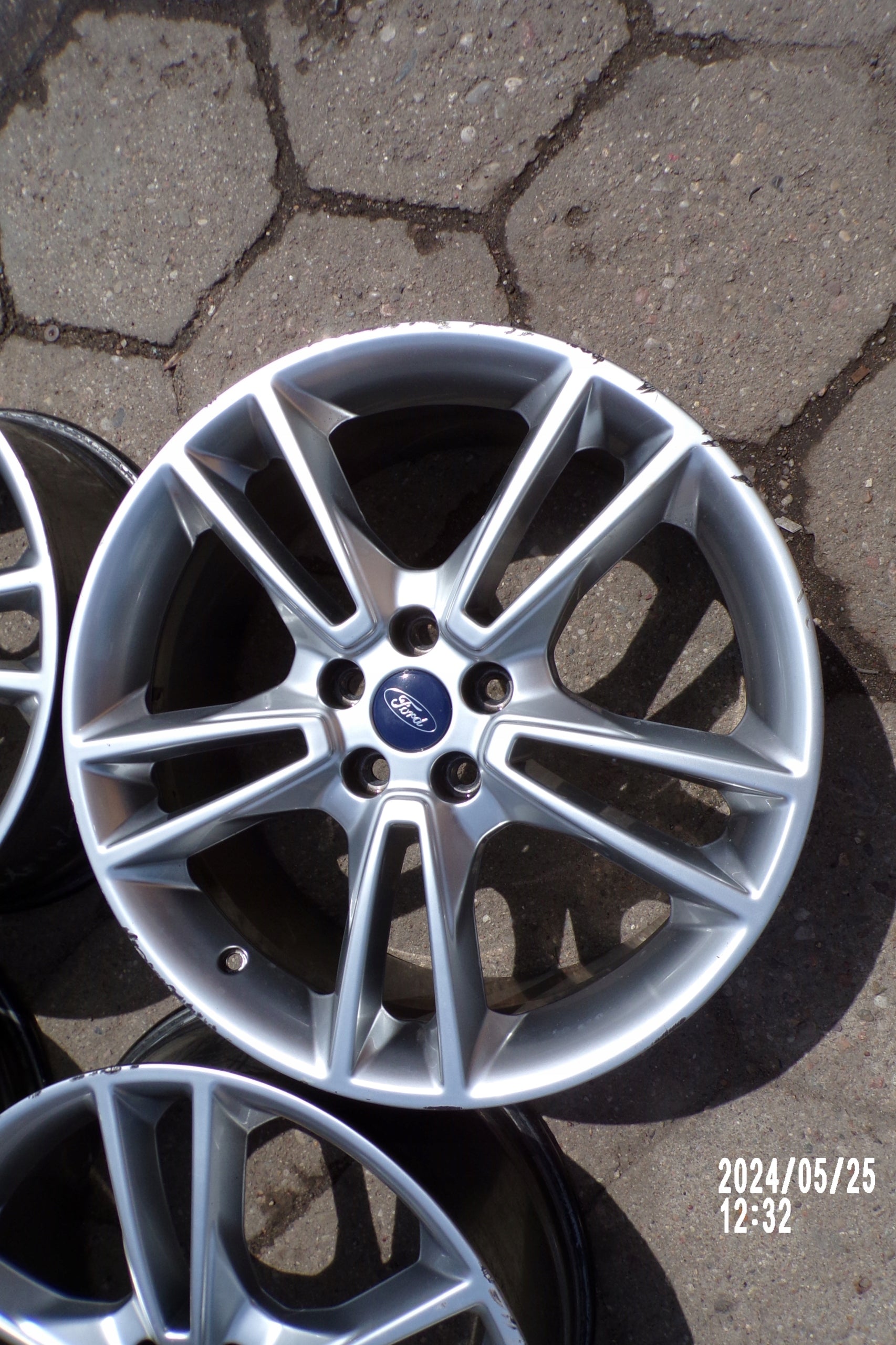 Alu Felge Ford Focus Mondeo MK5 Aluminum rim 19 Zoll 8.0J 5x108