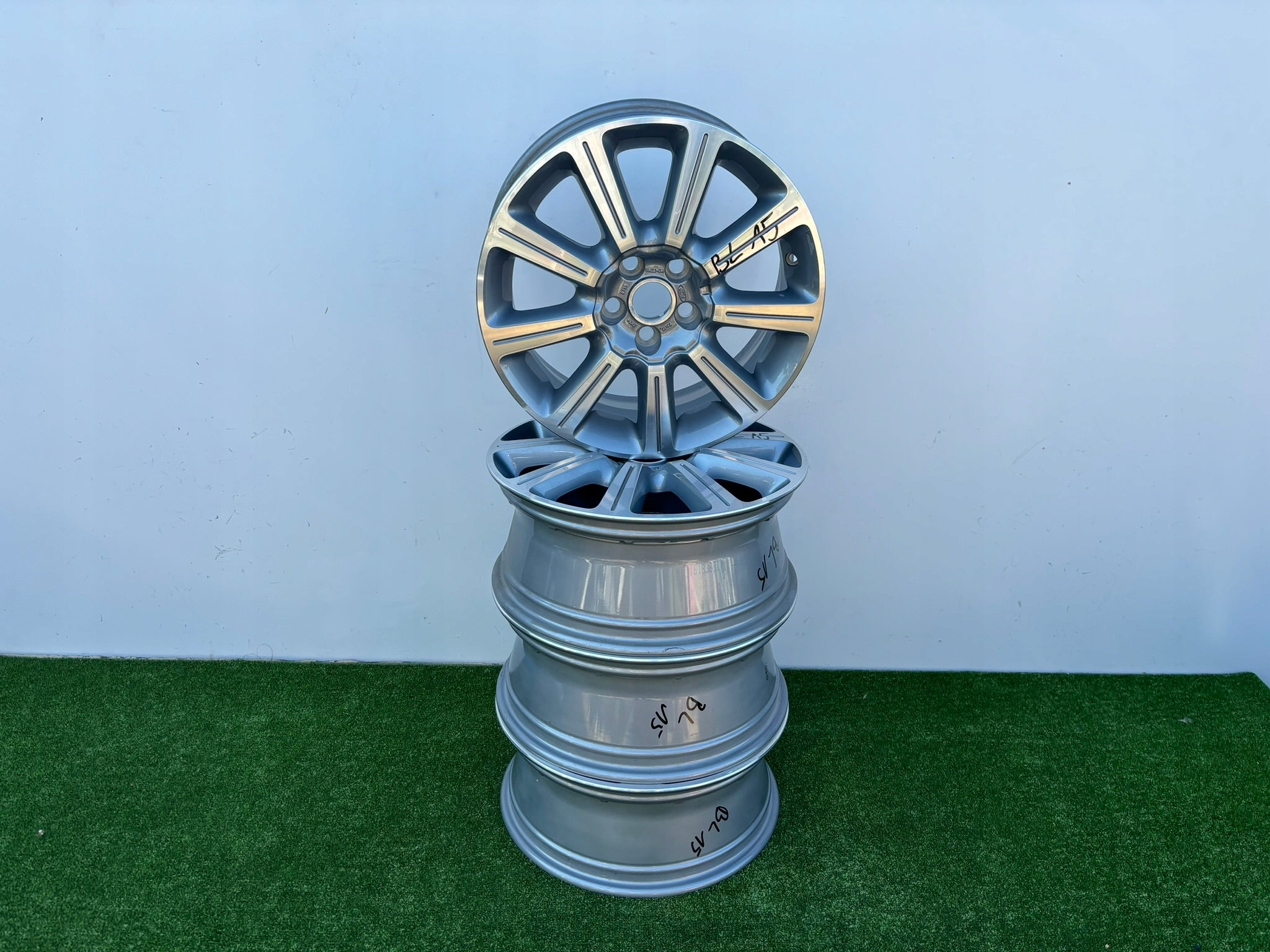 Alu Felge Ford Focus Mondeo Aluminum rim 17 Zoll 7.0J 5x108 55ET