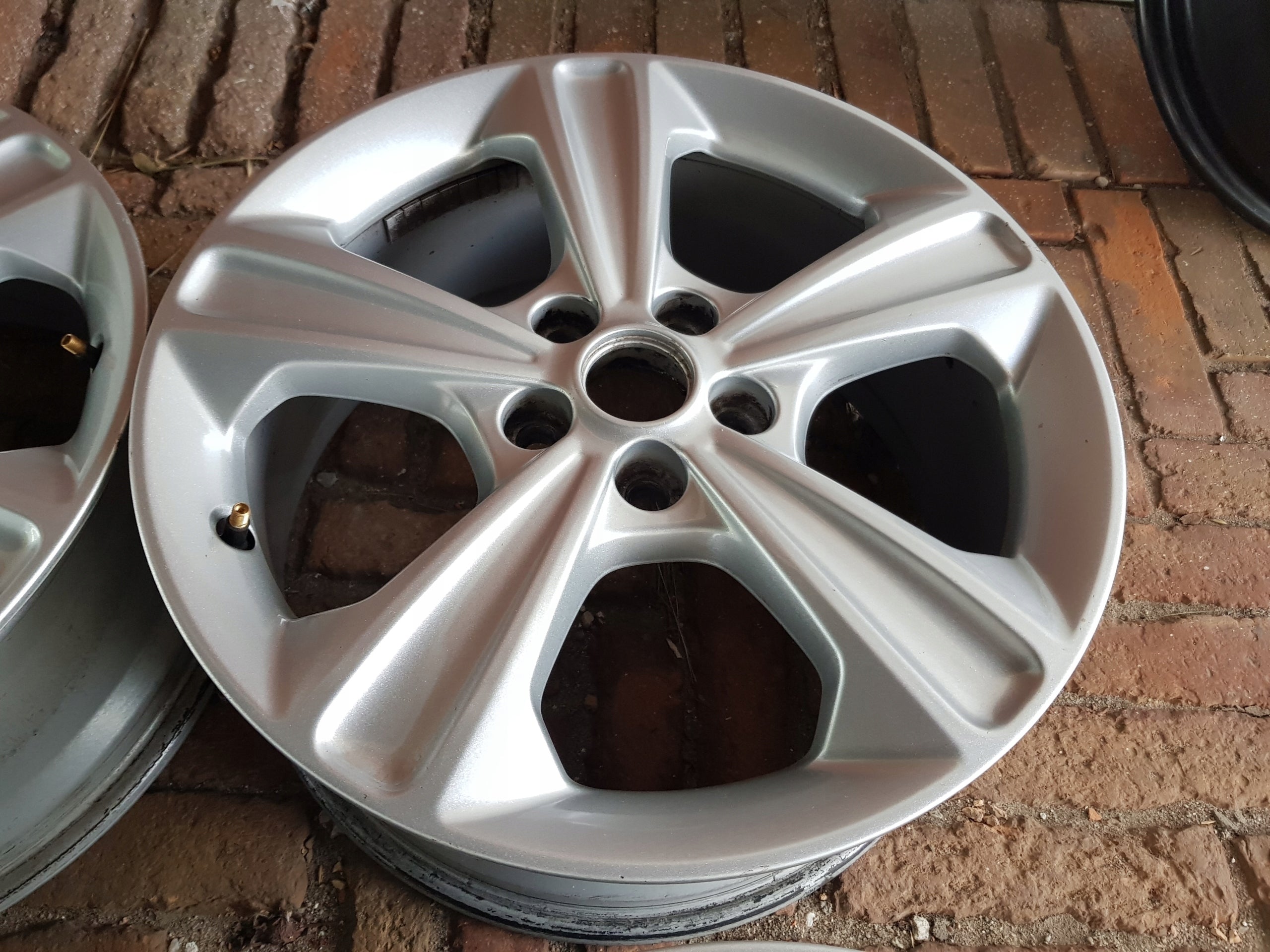 Alu Felge Ford Kuga Mondeo Aluminum rim 17 Zoll 7.5J 5x108 52,5ET CJ5C1007B2A