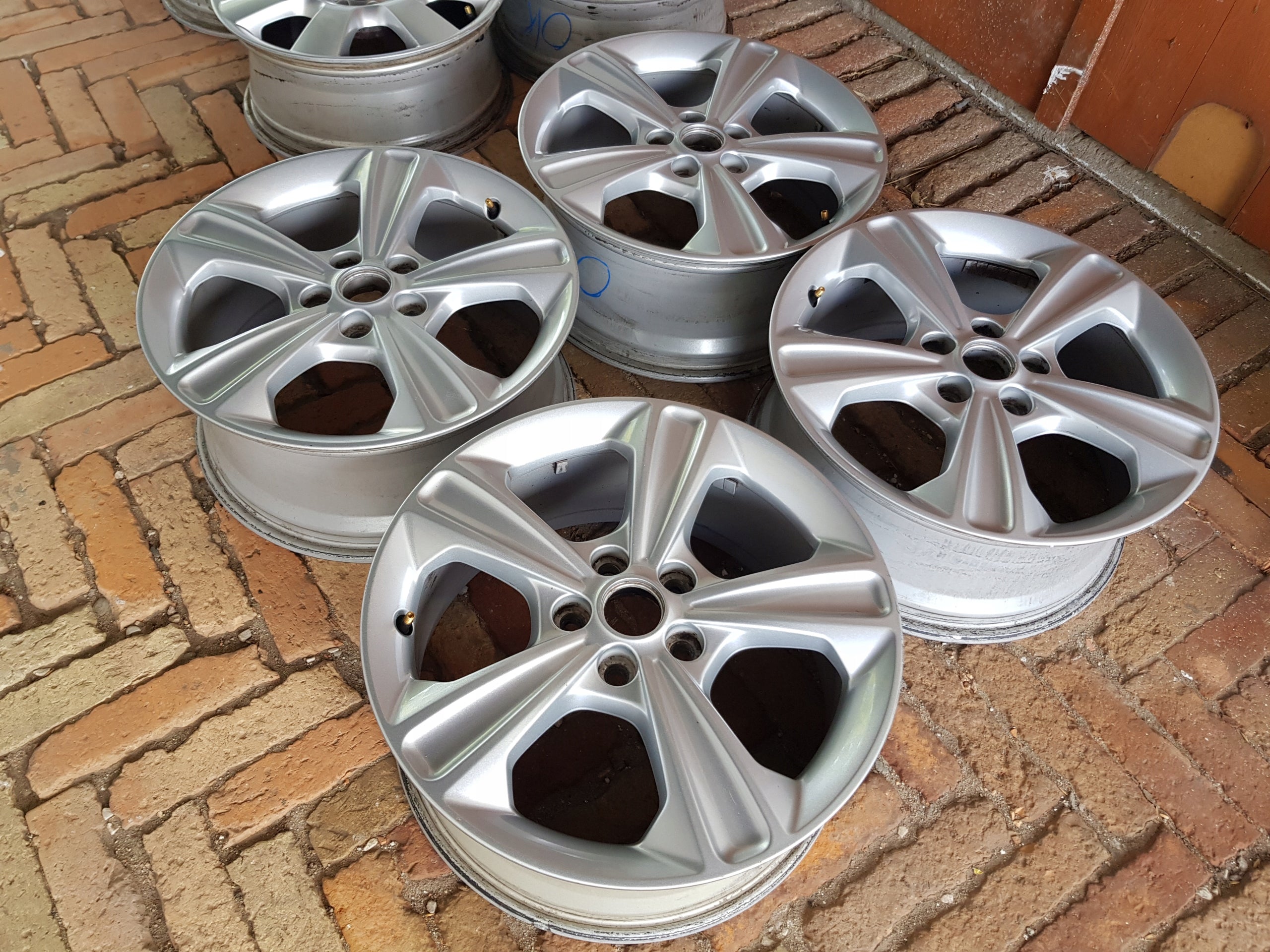 Alu Felge Ford Kuga Mondeo Aluminum rim 17 Zoll 7.5J 5x108 52,5ET CJ5C1007B2A