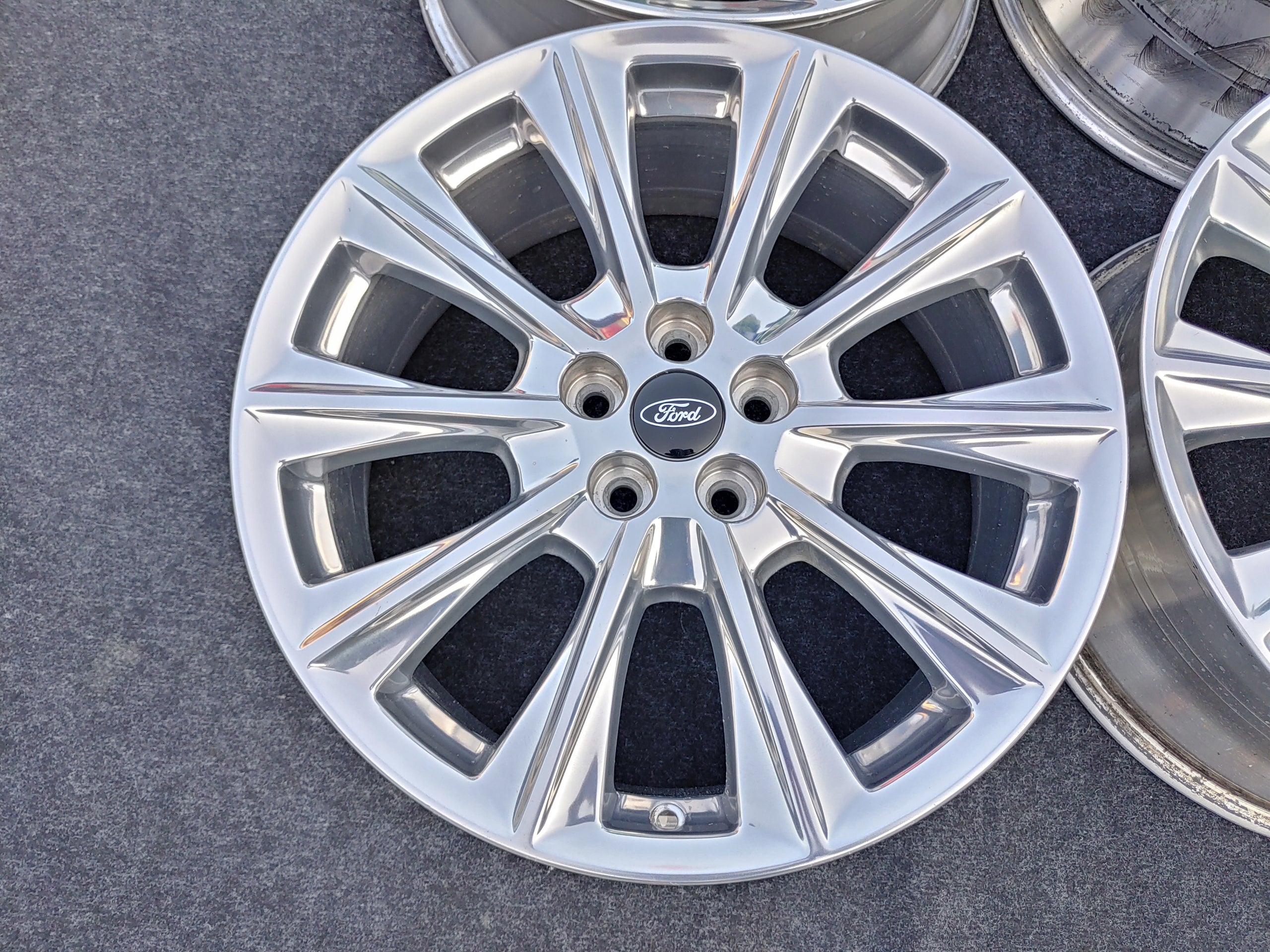 Alu Felge Ford Focus Kuga Mondeo Edge 19 Zoll 8.0J 5x108 55ET GM2C1007C1A