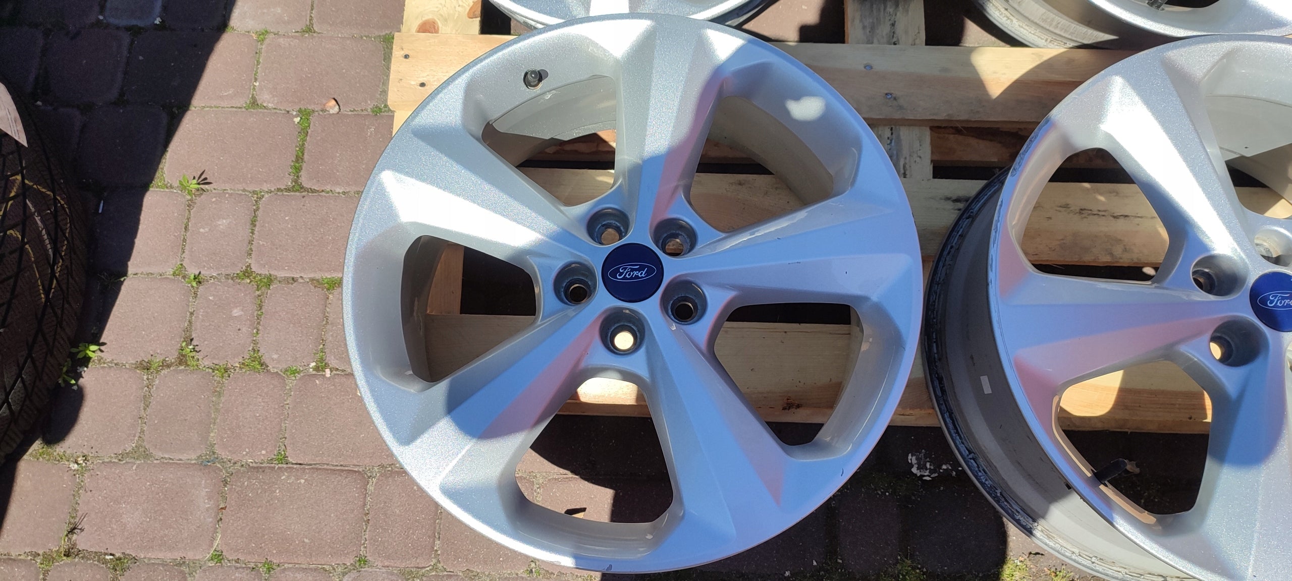 Alu Felge Ford Focus Kuga Mondeo Edge 19 Zoll 8.0J 5x108 52,5ET GT4C1007B1A