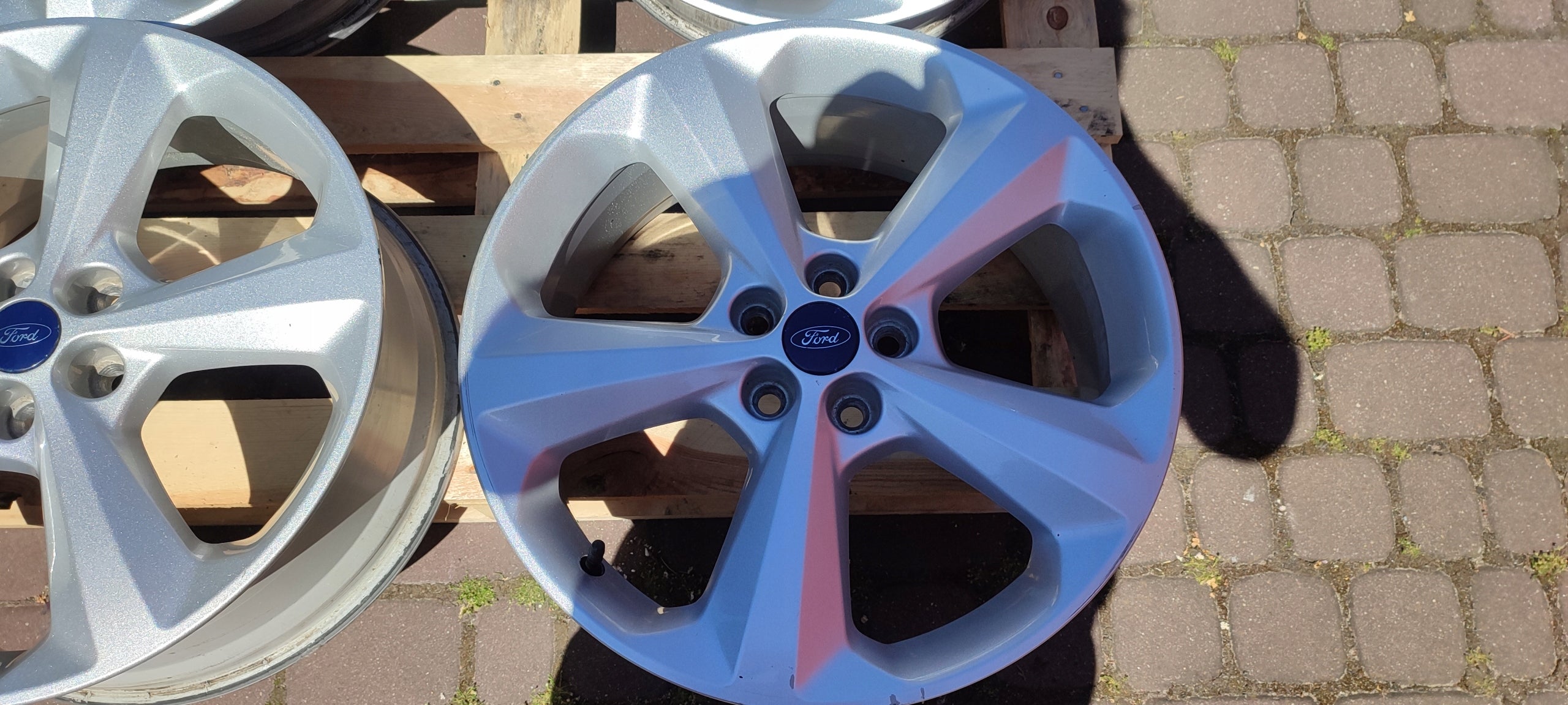 Alu Felge Ford Focus Kuga Mondeo Edge 19 Zoll 8.0J 5x108 52,5ET GT4C1007B1A