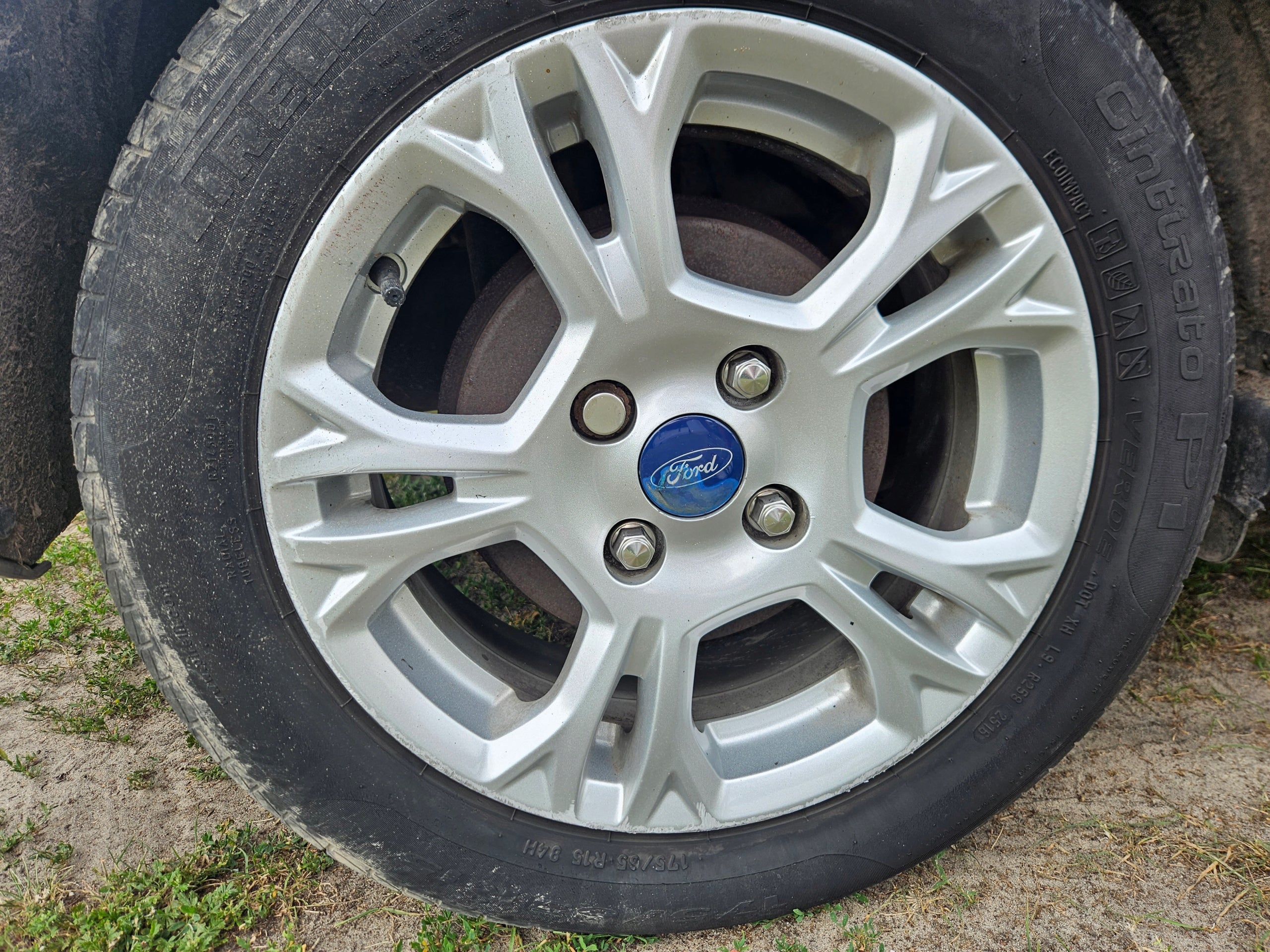 Alu Felge Ford Fiesta Aluminum rim 15 Zoll 4x108