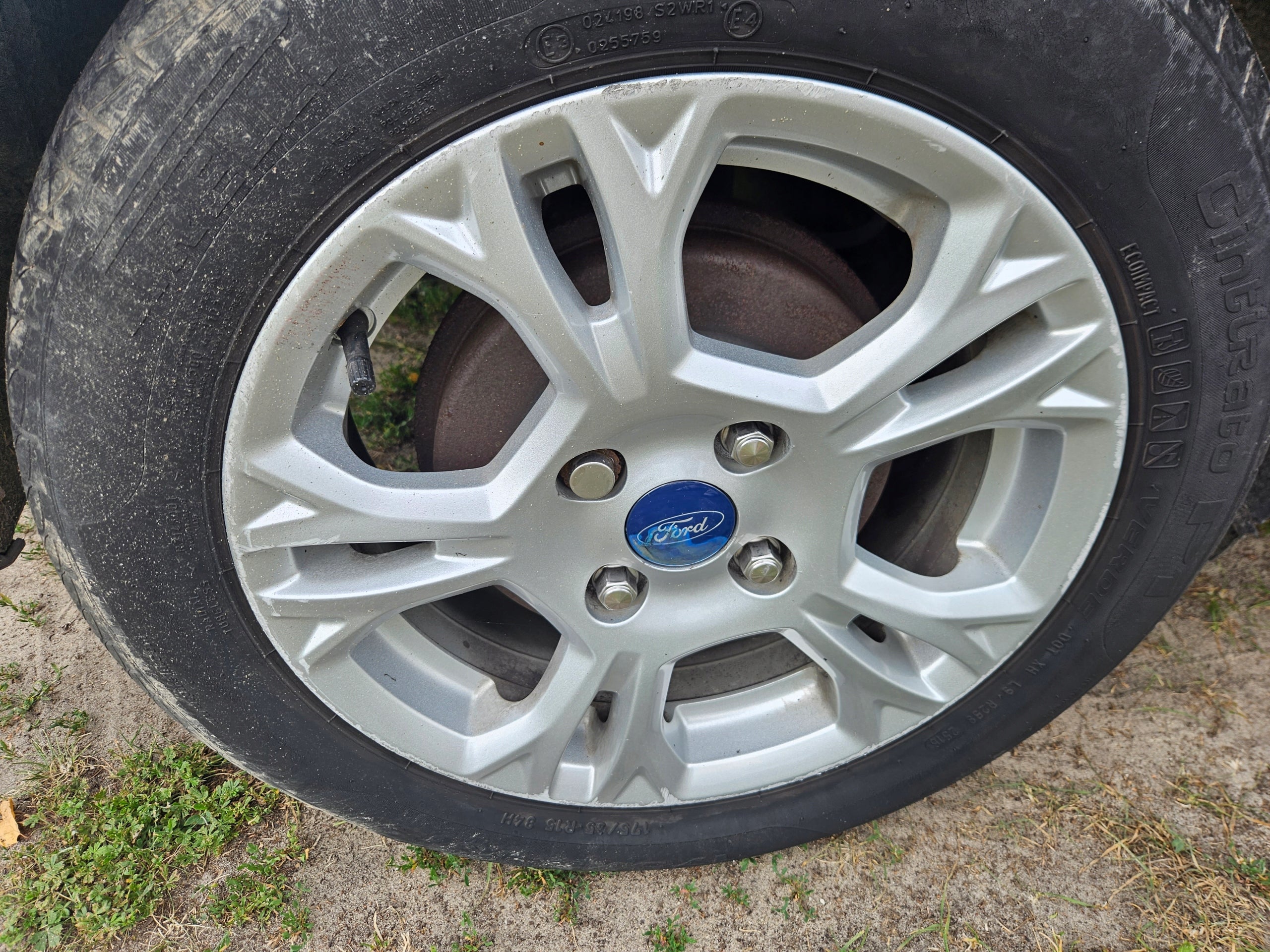 Alu Felge Ford Fiesta Aluminum rim 15 Zoll 4x108