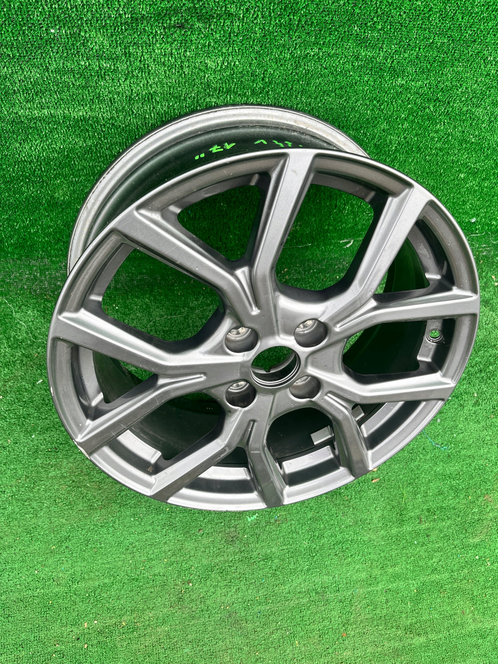 1x Alu Felge Ford Fiesta Aluminum rim 18 Zoll 7.0J 4x108 N1BC1007EA