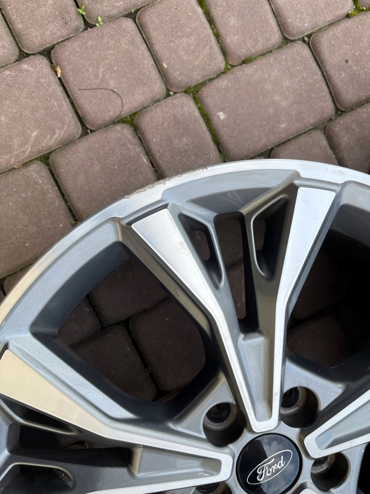 Alu Felge Ford Kuga Mondeo Aluminum rim 18 Zoll 8.0J 5x108