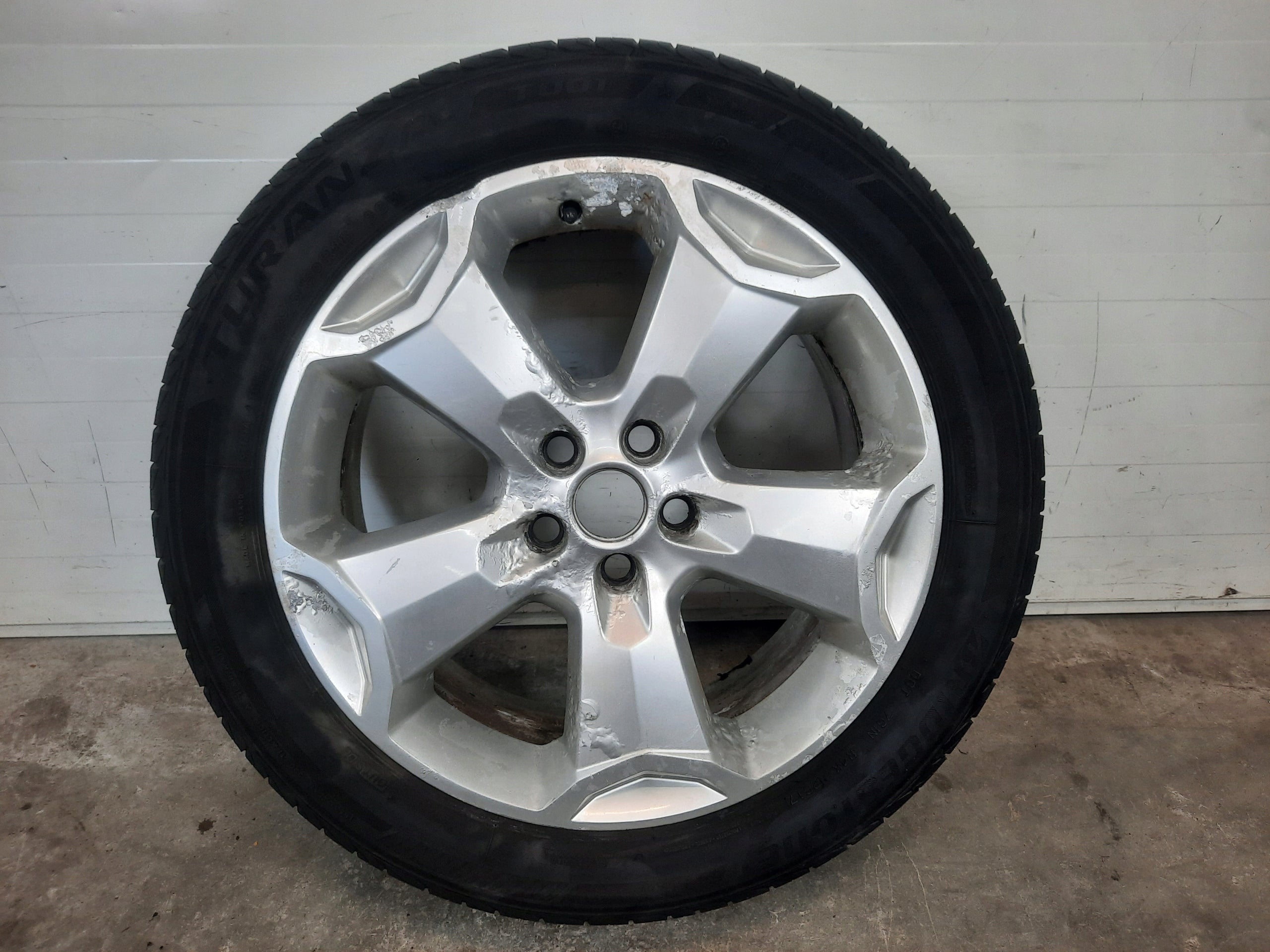 Alu Felge Ford Kuga Aluminum rim 18 Zoll 7.5J 5x108 52,5ET 8V411007BB