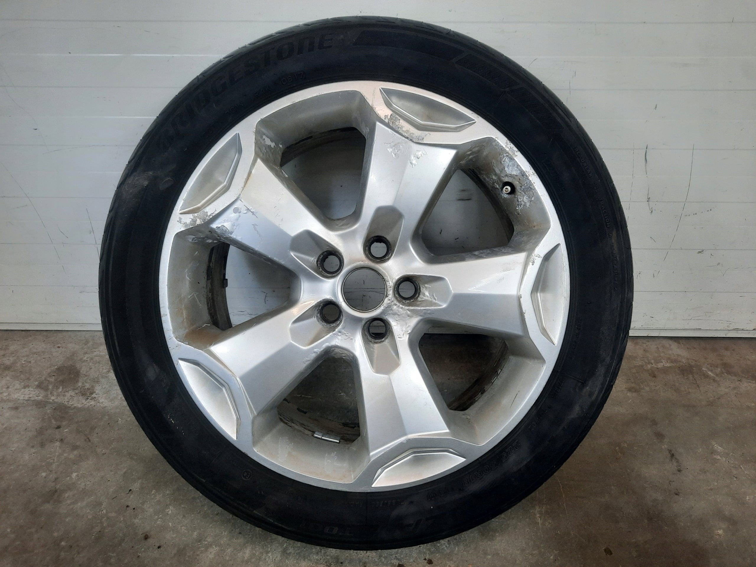 Alu Felge Ford Kuga Aluminum rim 18 Zoll 7.5J 5x108 52,5ET 8V411007BB