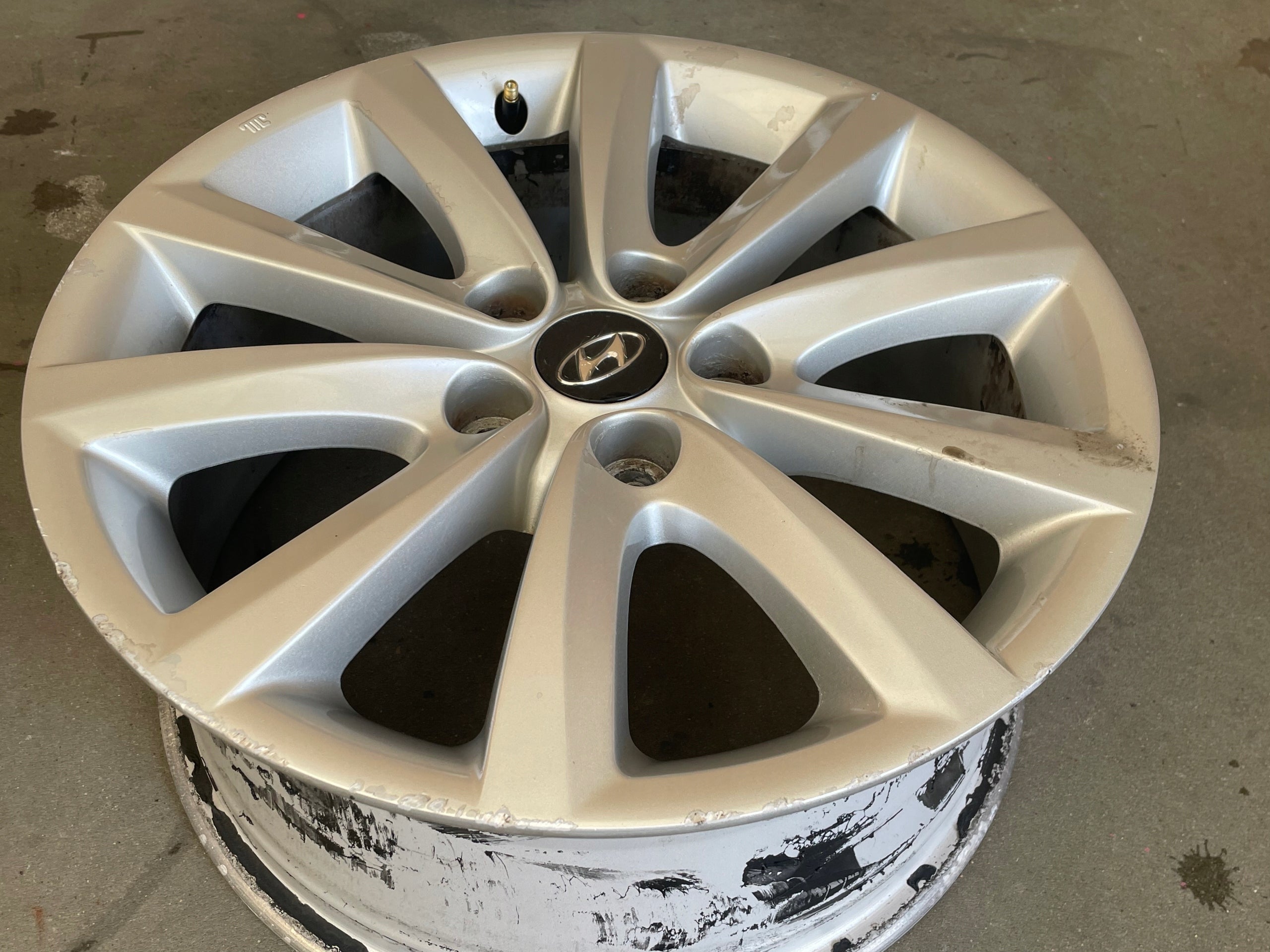 Alu Felge Hyundai i40 Aluminum rim 17 Zoll 7.5J 5x114.3 529103Z300