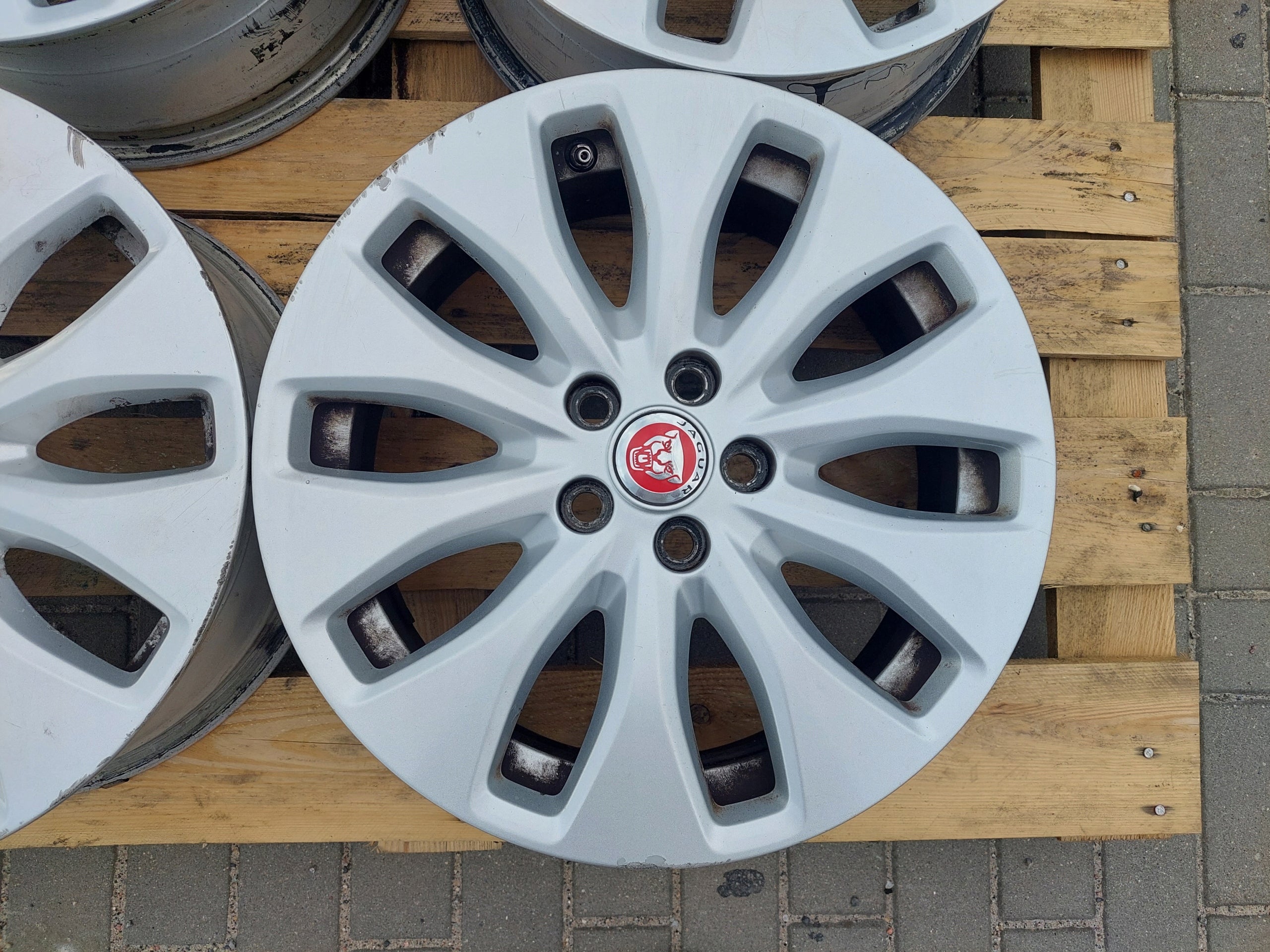 Alu Felge Jaguar XJ X350 X350 XE X760 17 Zoll 6.5J 5x108 GX731007UA