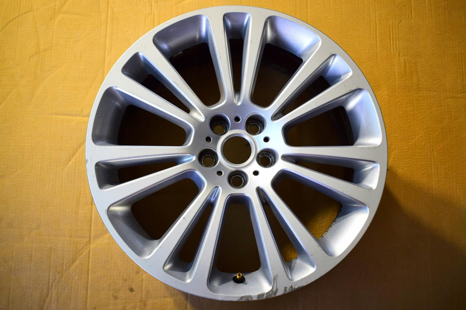 1x Alu Felge Jaguar Mark II Aluminum rim 19 Zoll 8.0J 5x108 45ET GX631007HB