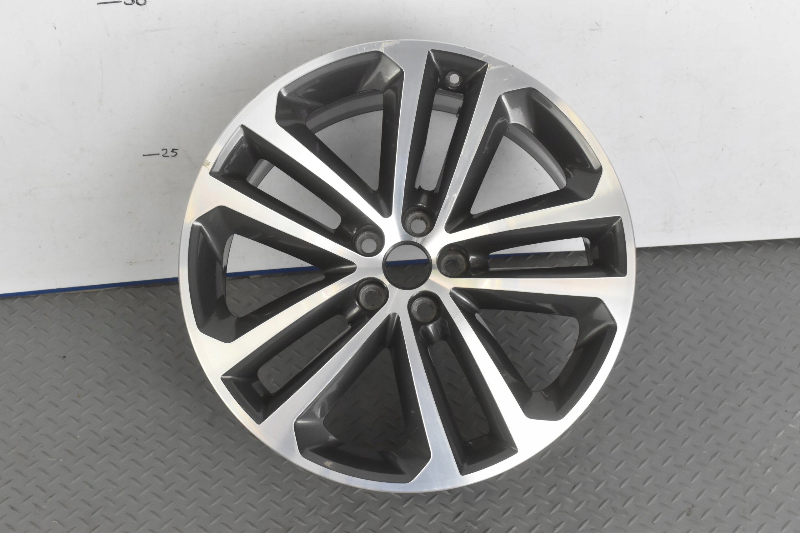 1x Alu Felge Jaguar XJR Aluminum rim 19 Zoll 8.5J 5x108 45ET