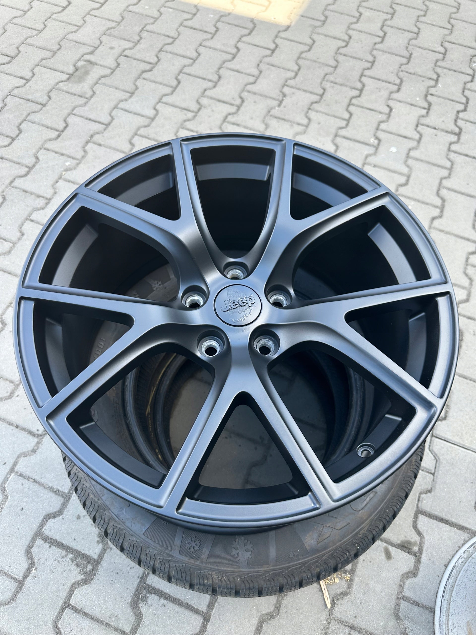 1x Alu Felge Jeep Commander Aluminum rim 20 Zoll 10.0J 5x127