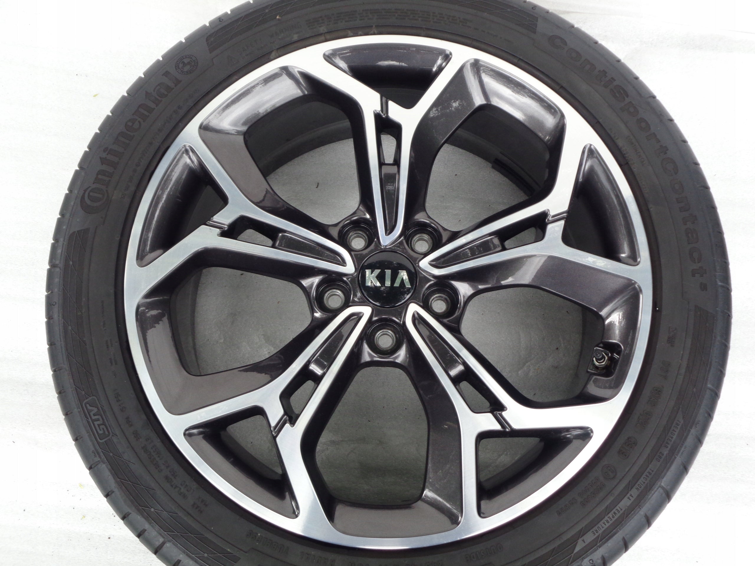 Alu Felge Kia Sportage Aluminum rim 19 Zoll 7.5J 5x114.3 50,5ET 52910F1510