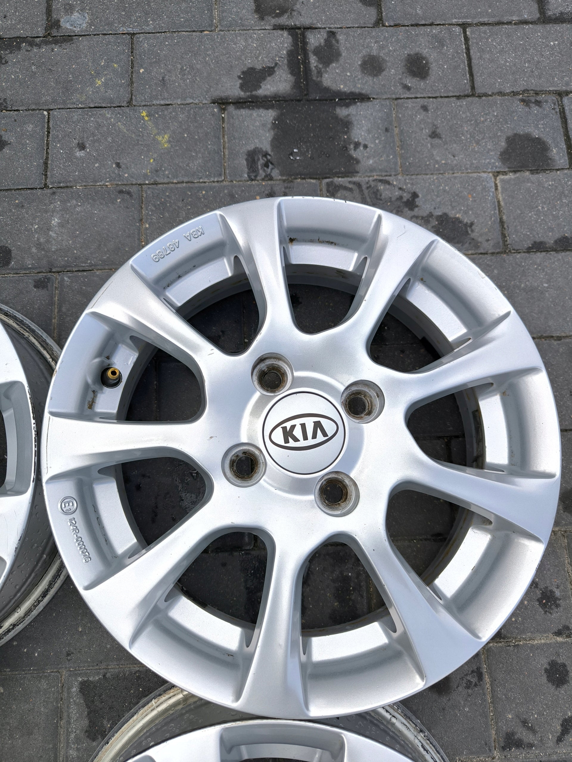 Alu Felge Kia Cerato Aluminum rim 14 Zoll 5.0J 4x100 49ET KBA48789