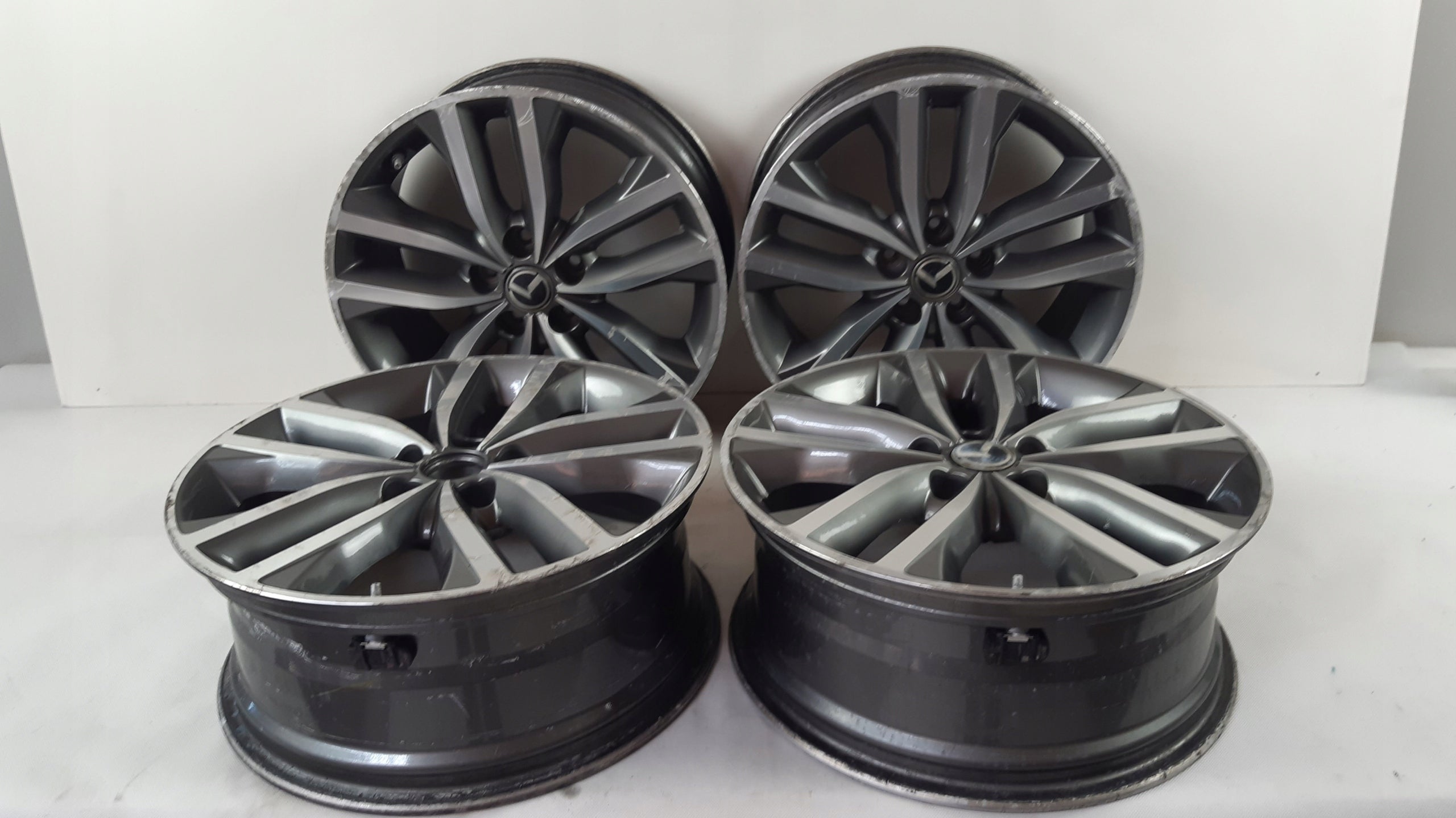 Alu Felge Kia Optima Aluminum rim 18 Zoll 7.5J 5x114.3 529102T670