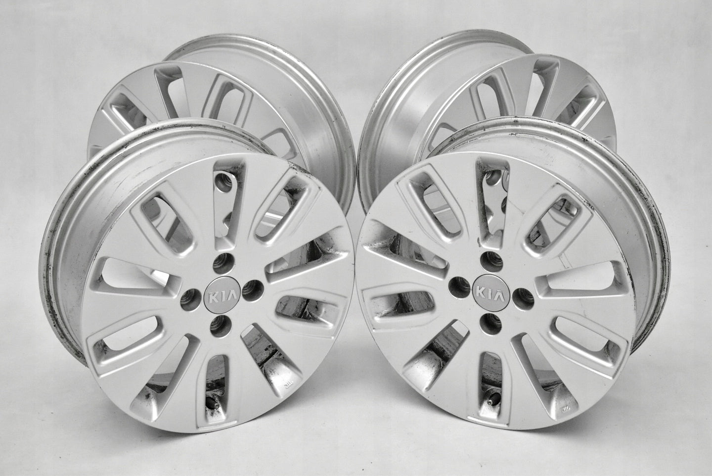 Alu Felge Kia Rio Aluminum rim 16 Zoll 6.0J 4x100 43ET 529101W300