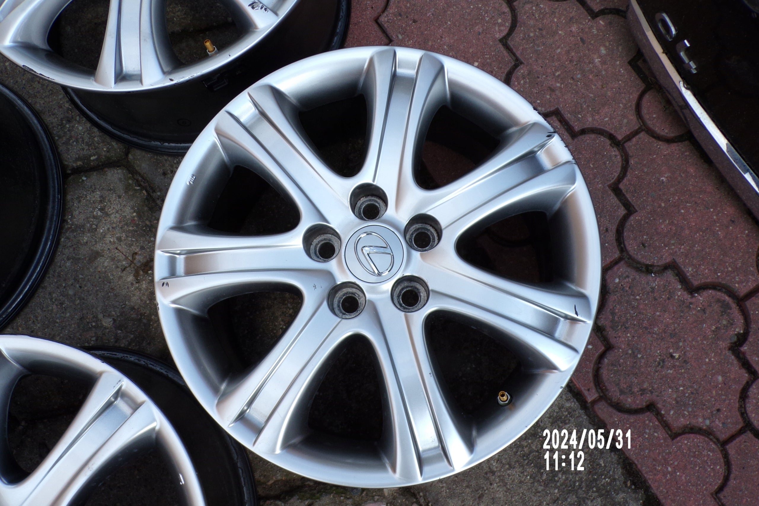 Alu Felge Lexus LS IS GS NX CT Aluminum rim 17 Zoll 7.5J 5x114.3