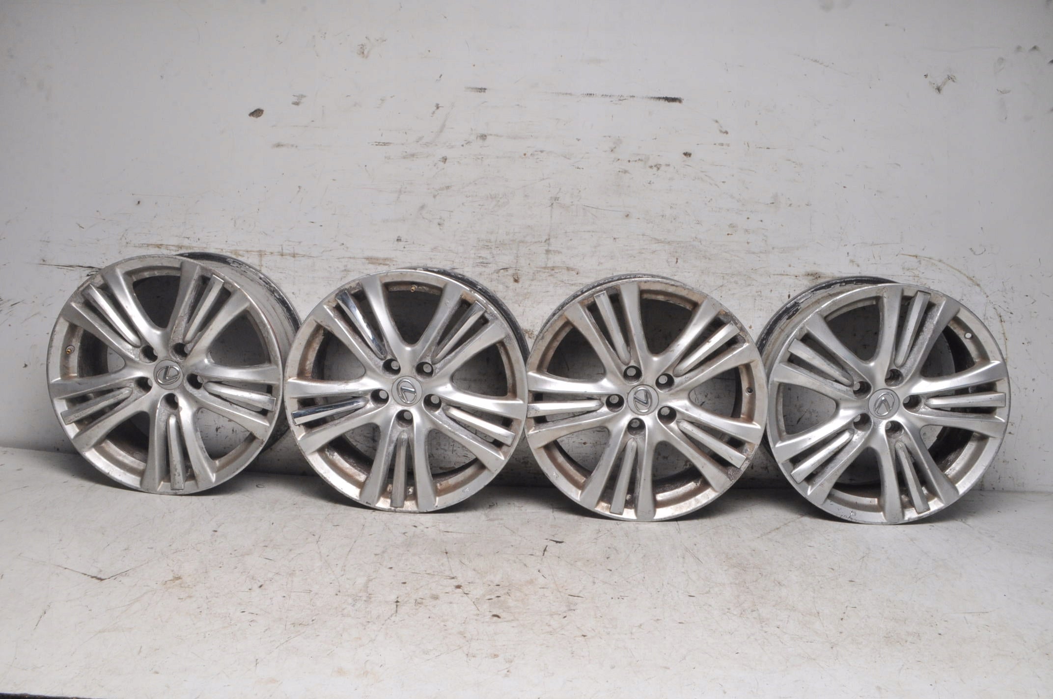 Alu Felge Lexus GS Aluminum rim 18 Zoll 8.0J 5x114.3