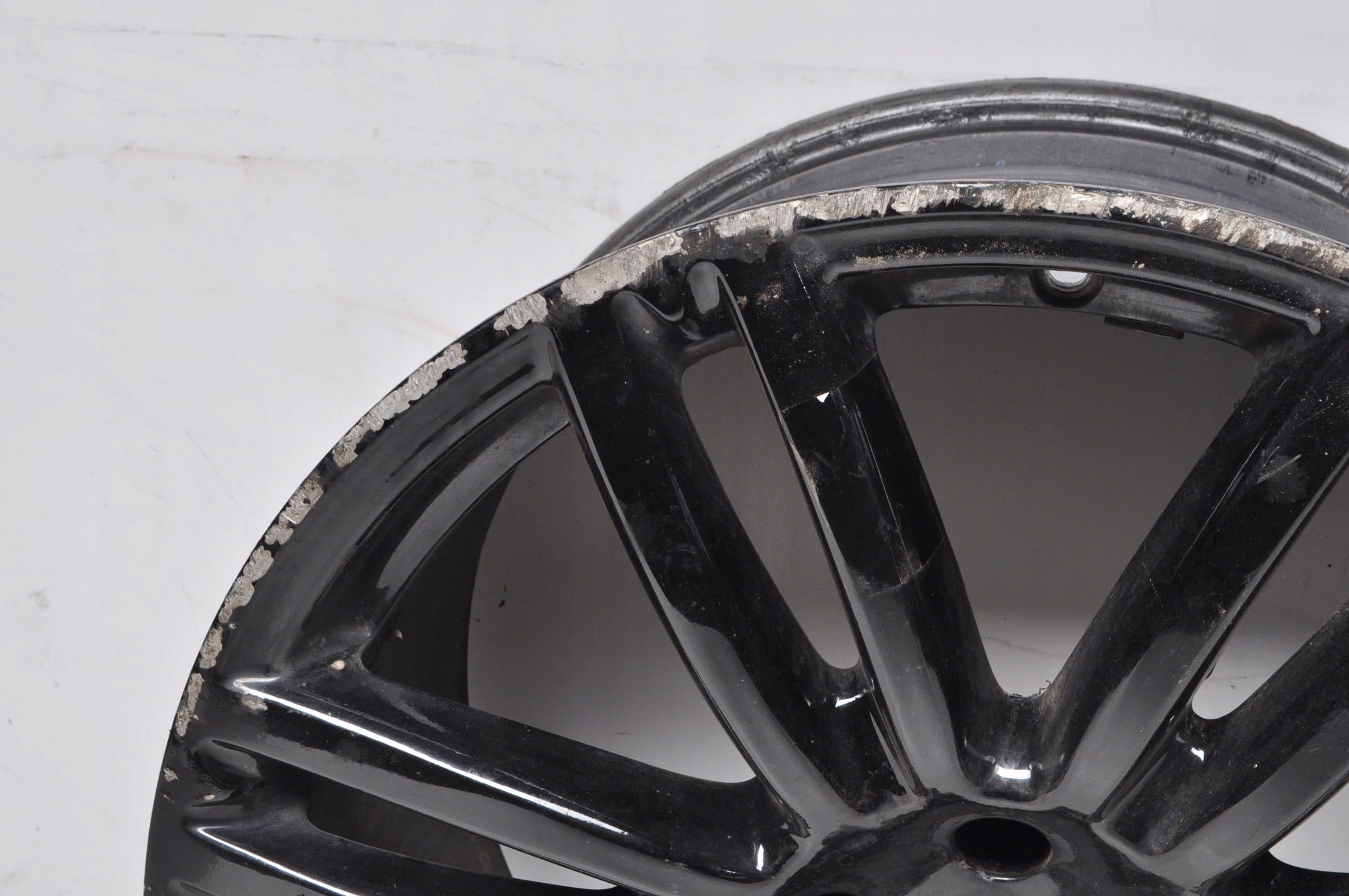 Alu Felge Maserati Ghibli Aluminum rim 20 Zoll 8.5J 5x114.3 6700168596