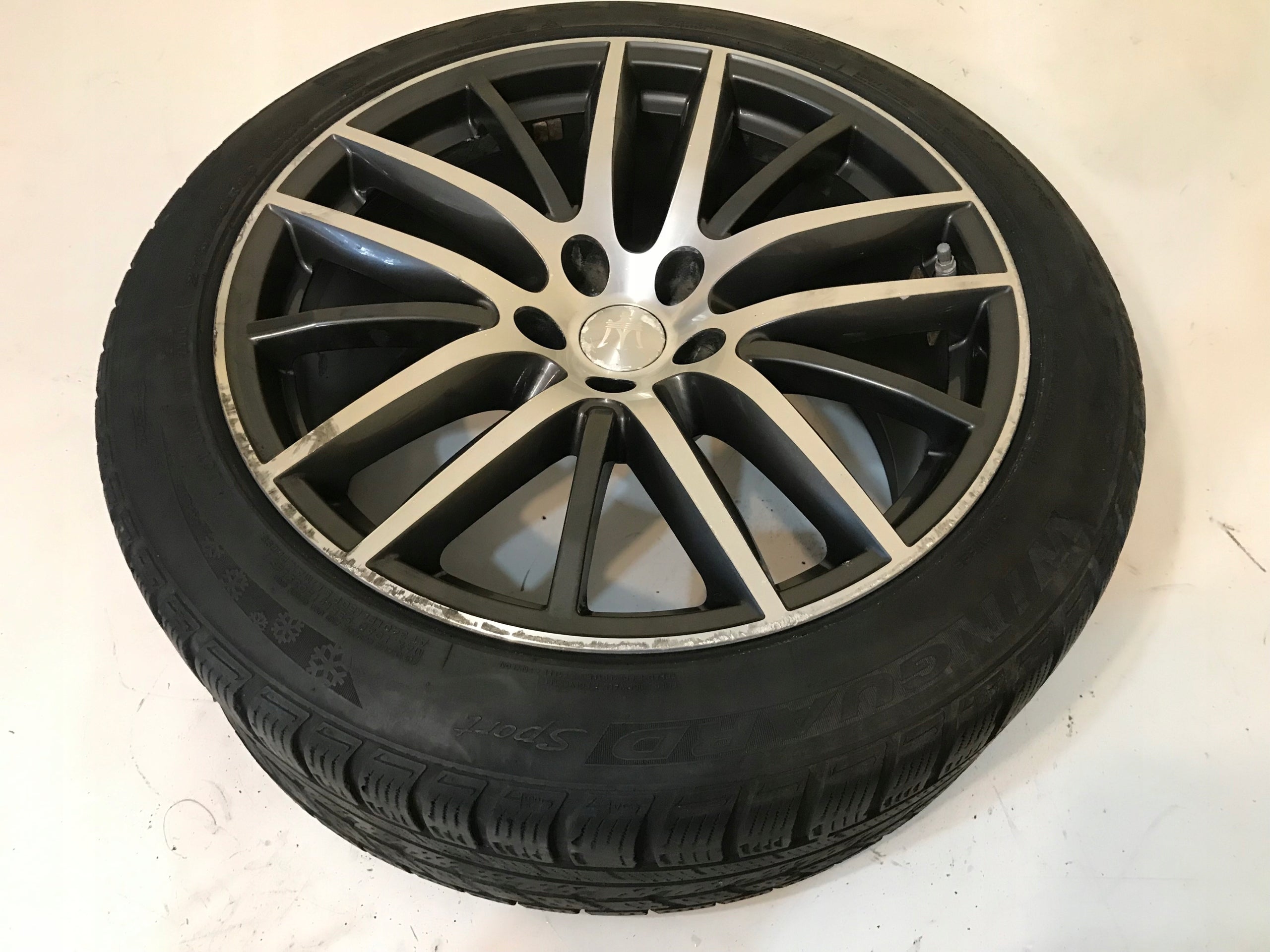 1x Alu Felge Maserati GranCabrio 19 Zoll 10.0J 5x114.3 40ET 670016855