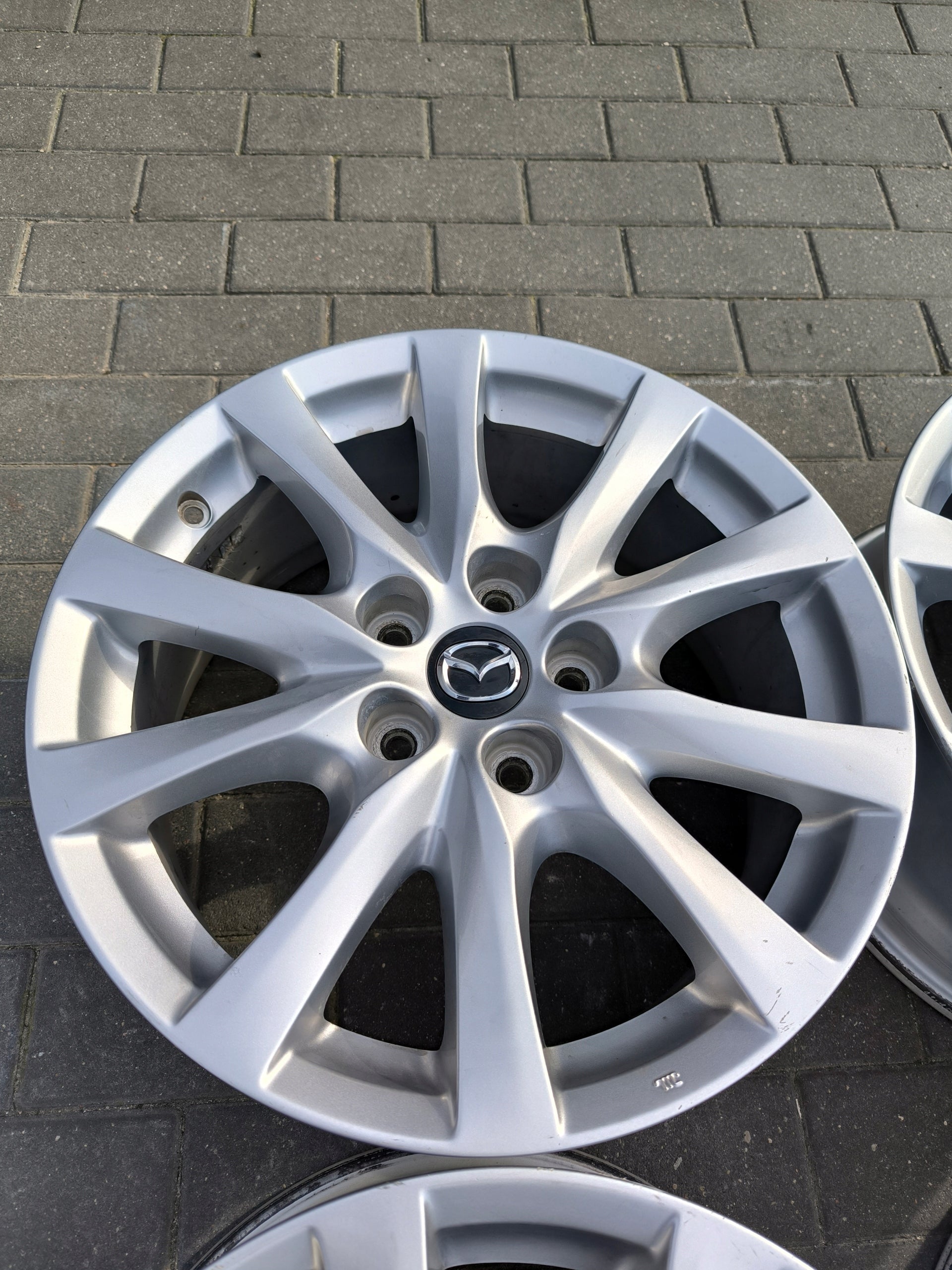 Alu Felge Mazda MX-30 Aluminum rim 17 Zoll 7.0J 5x114.3 50ET