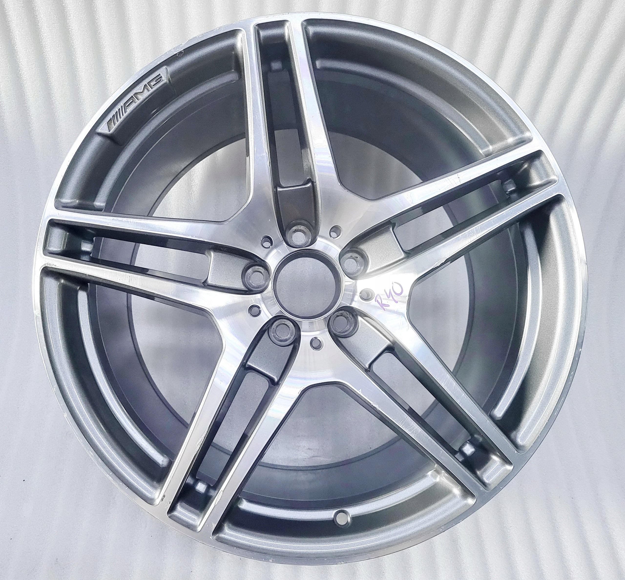 1x Alu Felge Mercedes-Benz R197 W197 20 Zoll 11.0J 5x112 68ET A1974010302