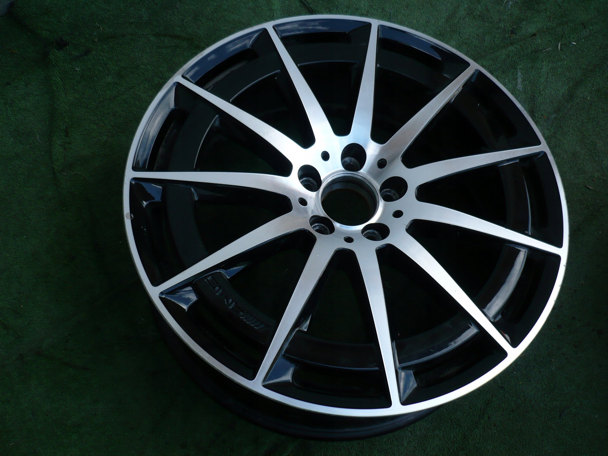 1x Alu Felge Mercedes-Benz W295 Aluminum rim 20 Zoll 7.5J 5x112 32ET A2934010800