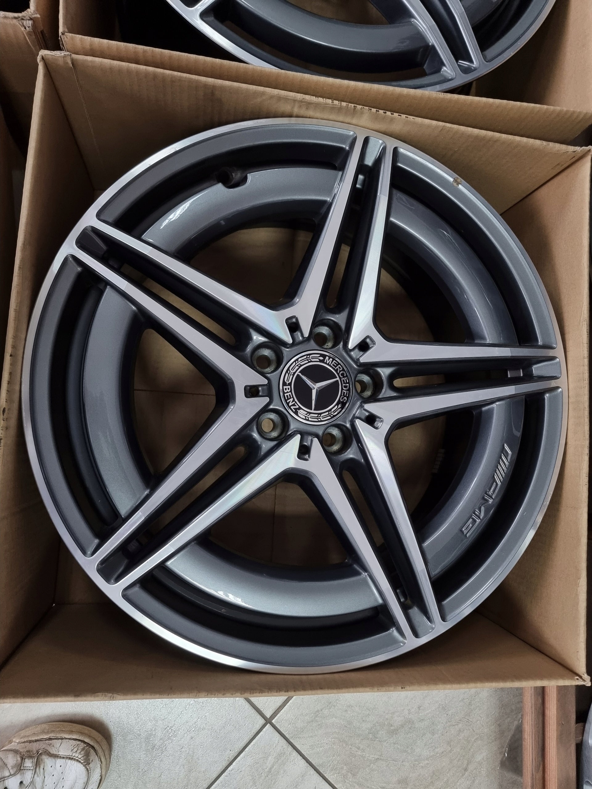 Alu Felge Mercedes-Benz W253 257 19 Zoll 8.5J 5x112 34ET A2934010700