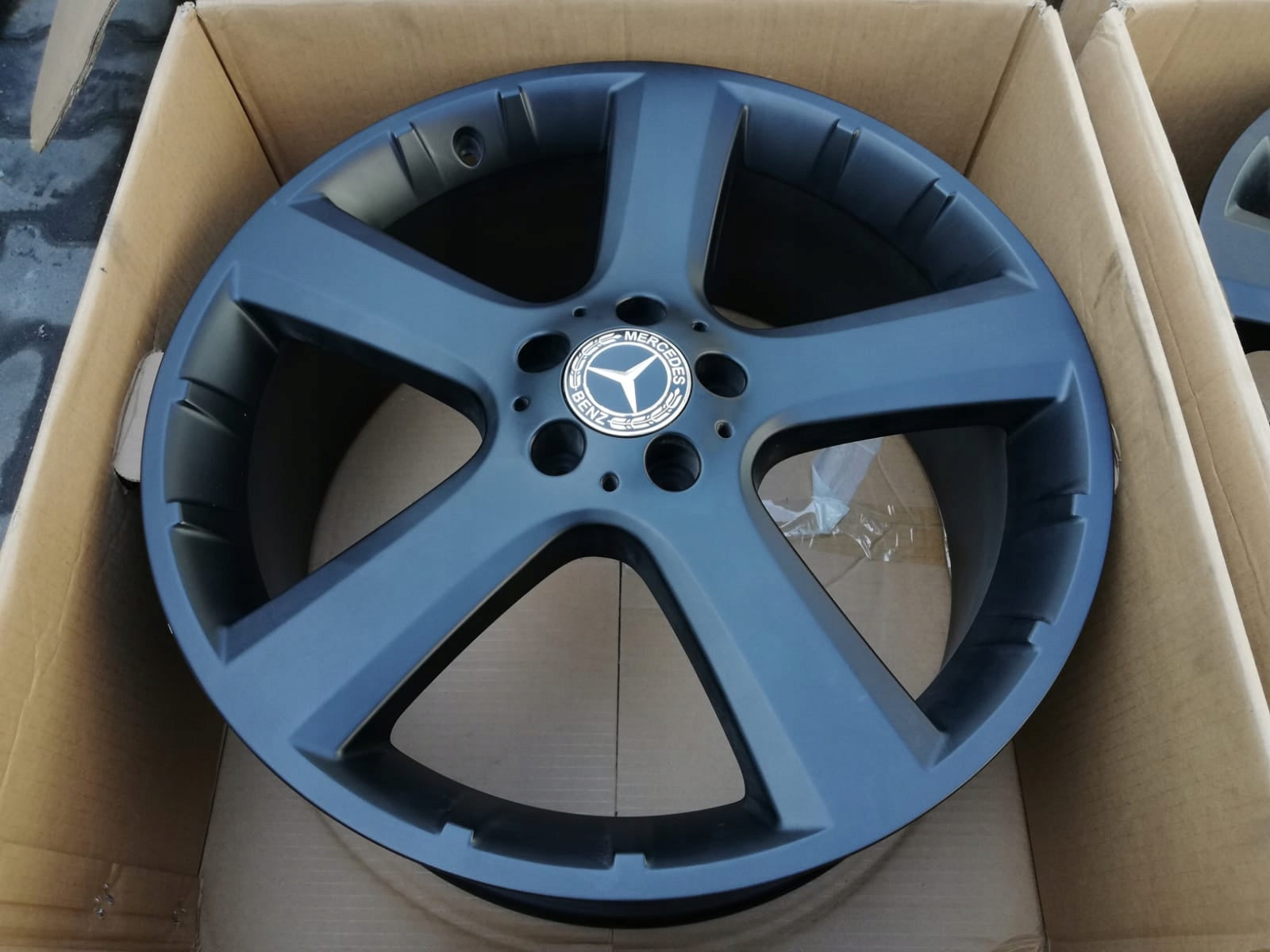 1x Alu Felge Mercedes-Benz W164 Aluminum rim 20 Zoll 8.5J 5x112 56ET