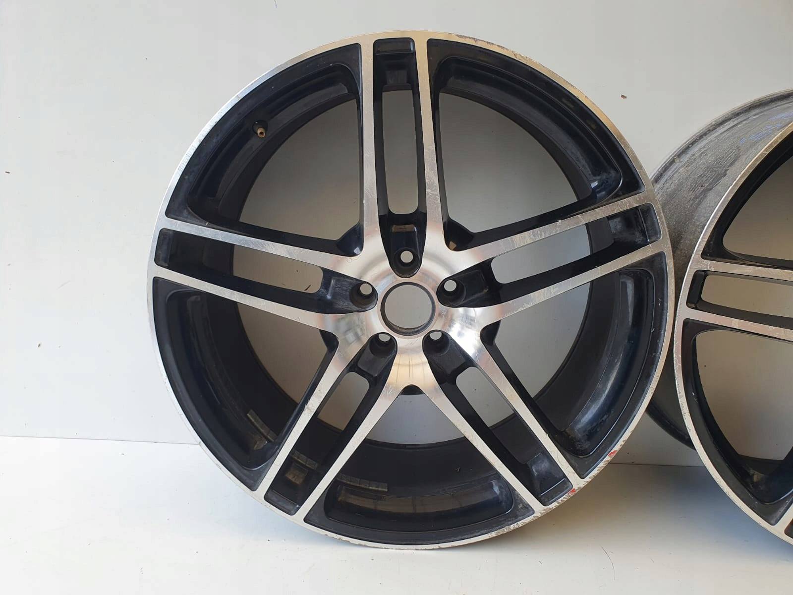 1x Alu Felge Mercedes-Benz W221 Aluminum rim 22 Zoll 10.0J 5x112