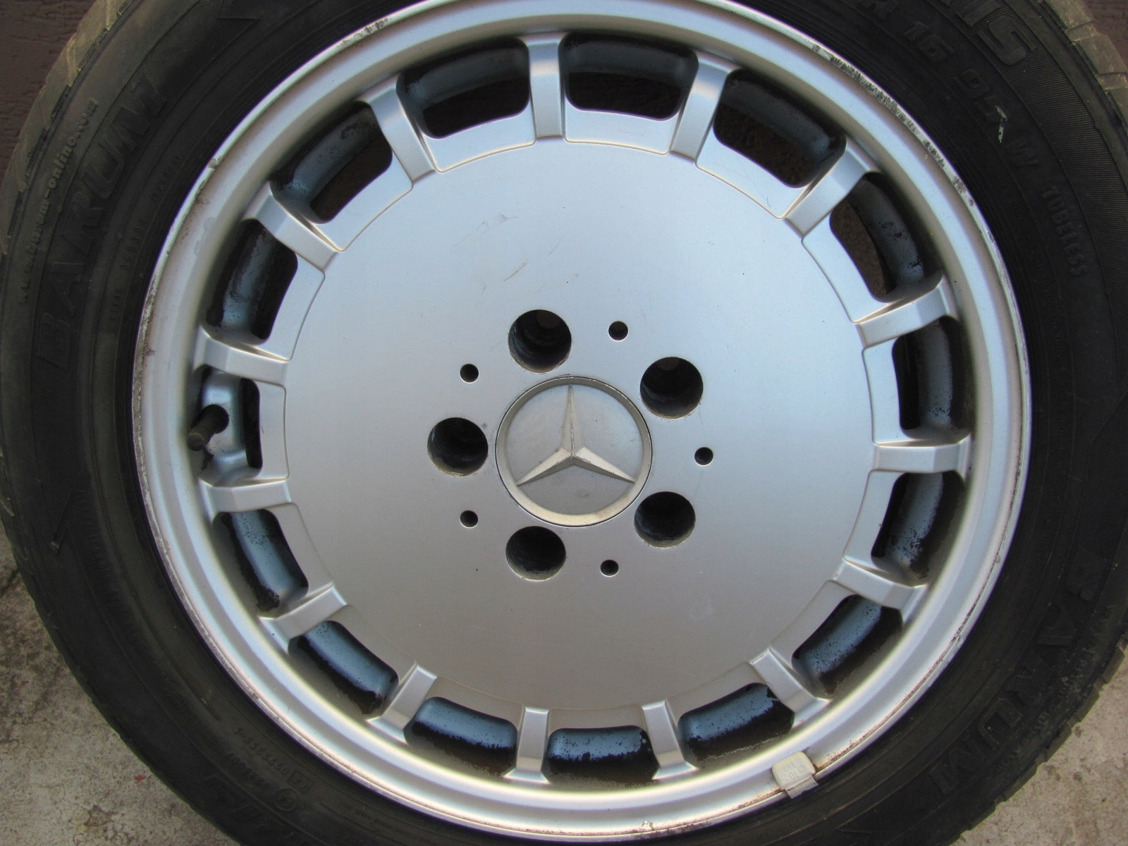 Alu Felge Mercedes-Benz R129 Aluminum rim 16 Zoll 8.0J 5x112