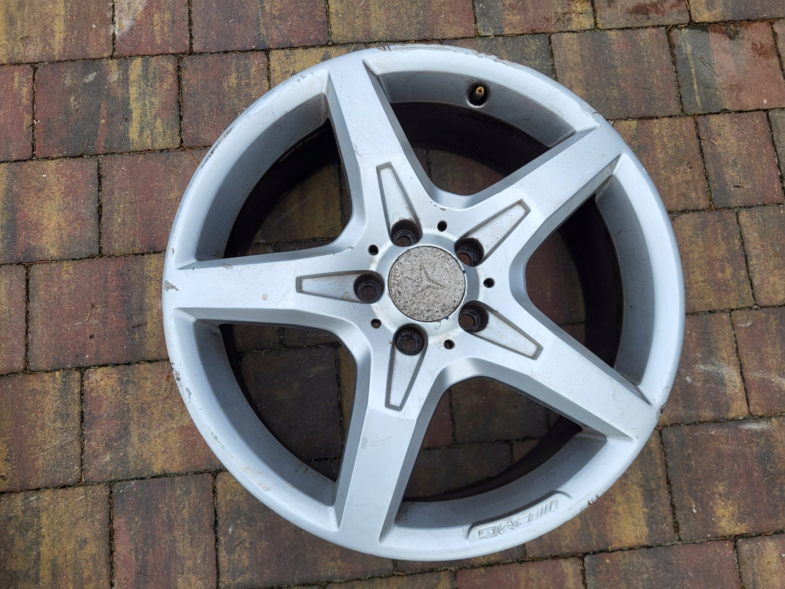 Alu Felge Mercedes-Benz R172 Aluminum rim 18 Zoll 8.5J 5x112