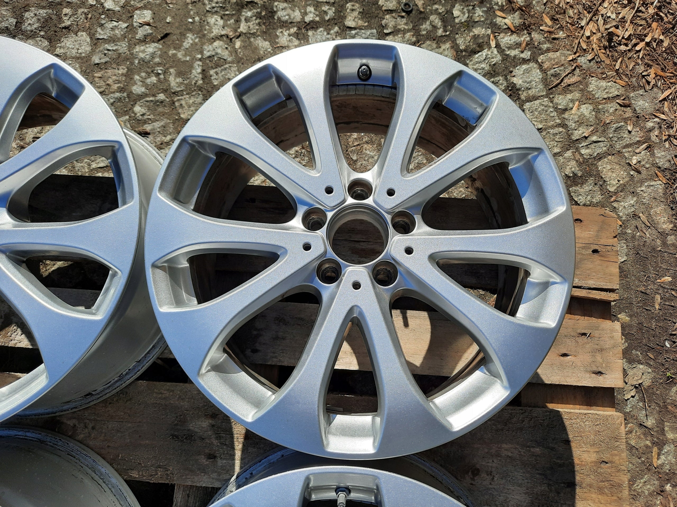 Alu Felge Mercedes-Benz 110 Aluminum rim 18 Zoll 8.0J 5x112