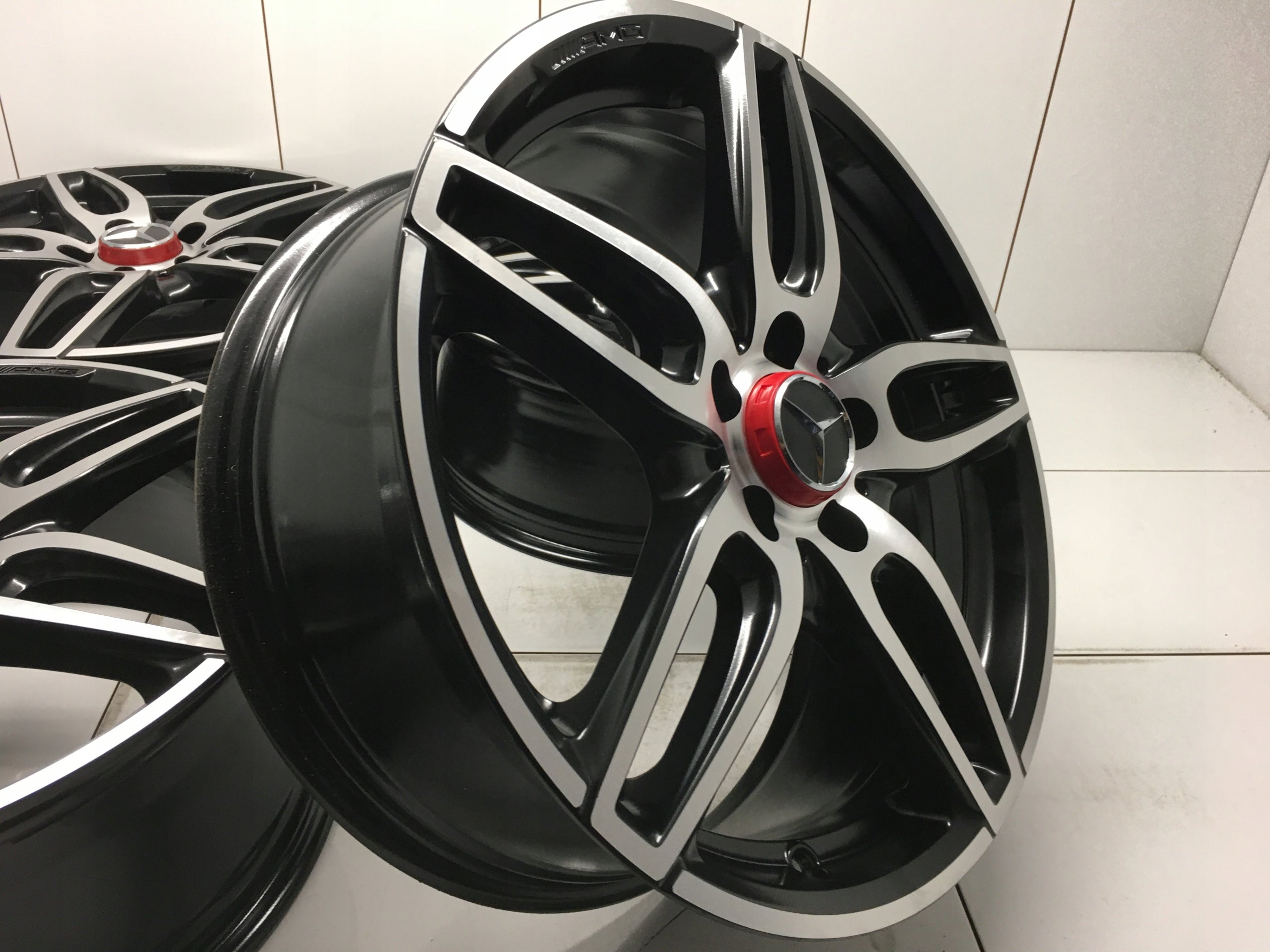 Alu Felge Mercedes-Benz E212 Aluminum rim 18 Zoll 7.5J 5x112