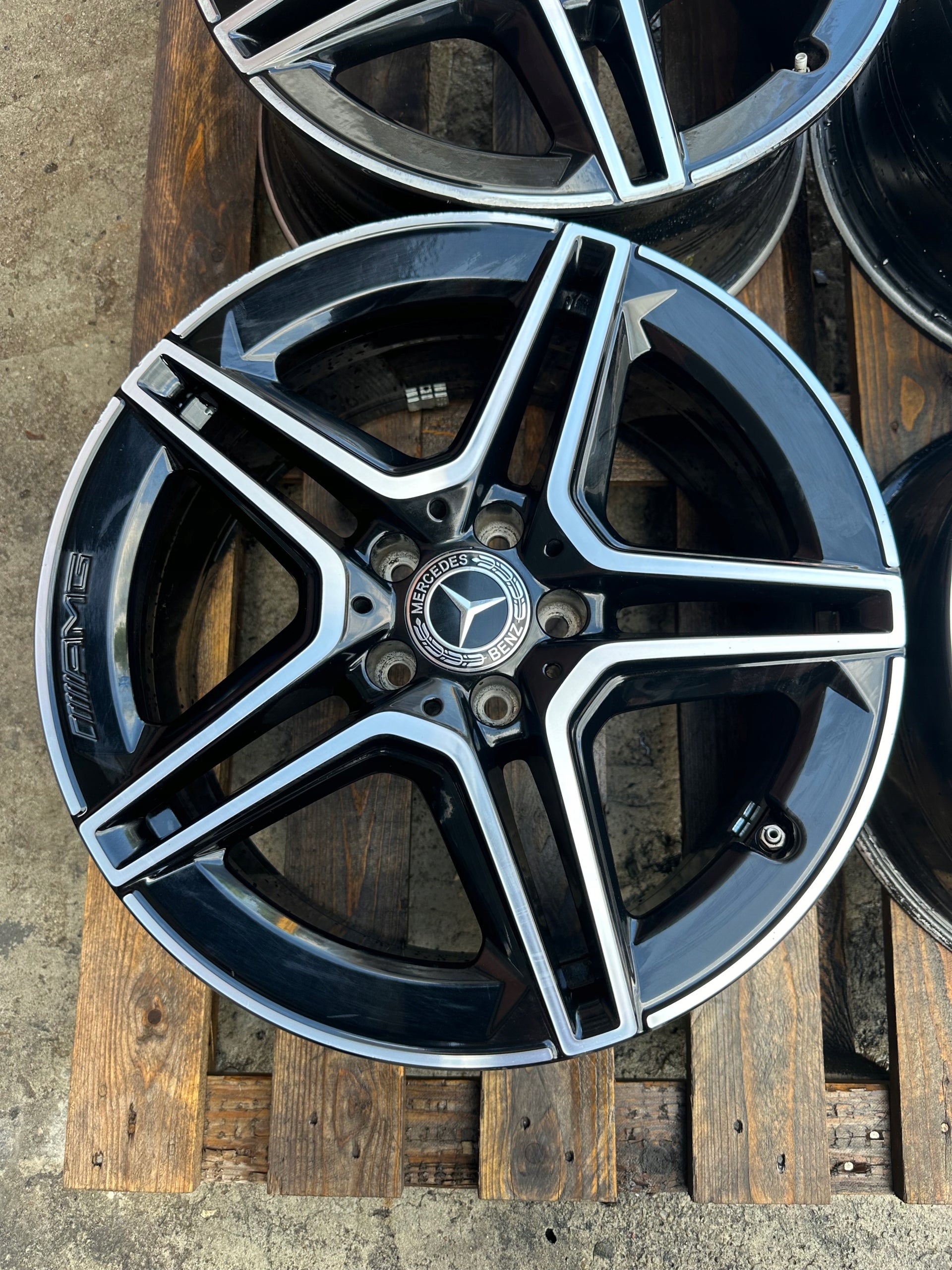 Alu Felge Mercedes-Benz V297 Aluminum rim 18 Zoll 8.0J 5x112 40ET A1774014000