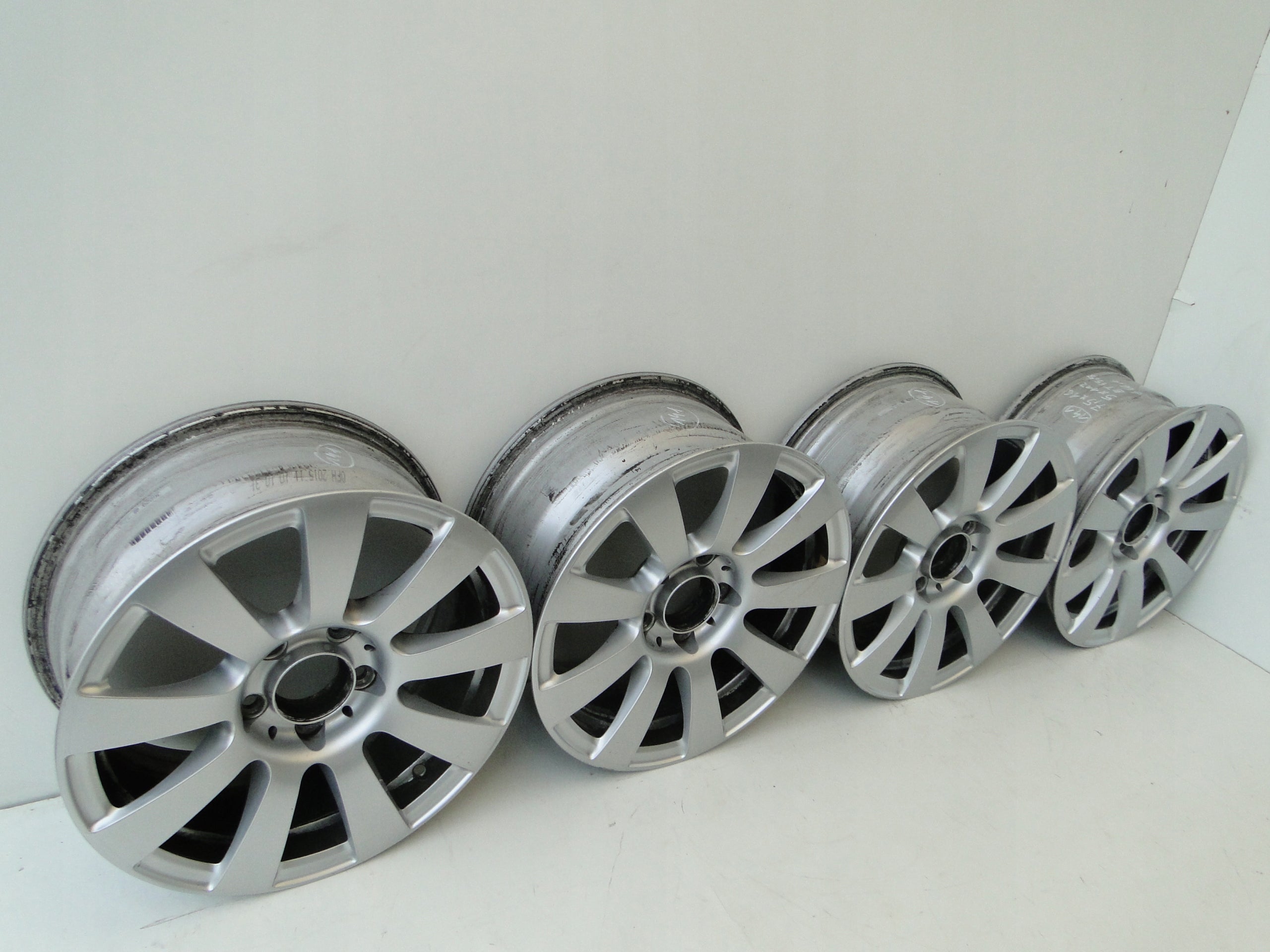 Alu Felge Mercedes-Benz W197 16 Zoll 7.5J 5x112 45,5ET A2124010102