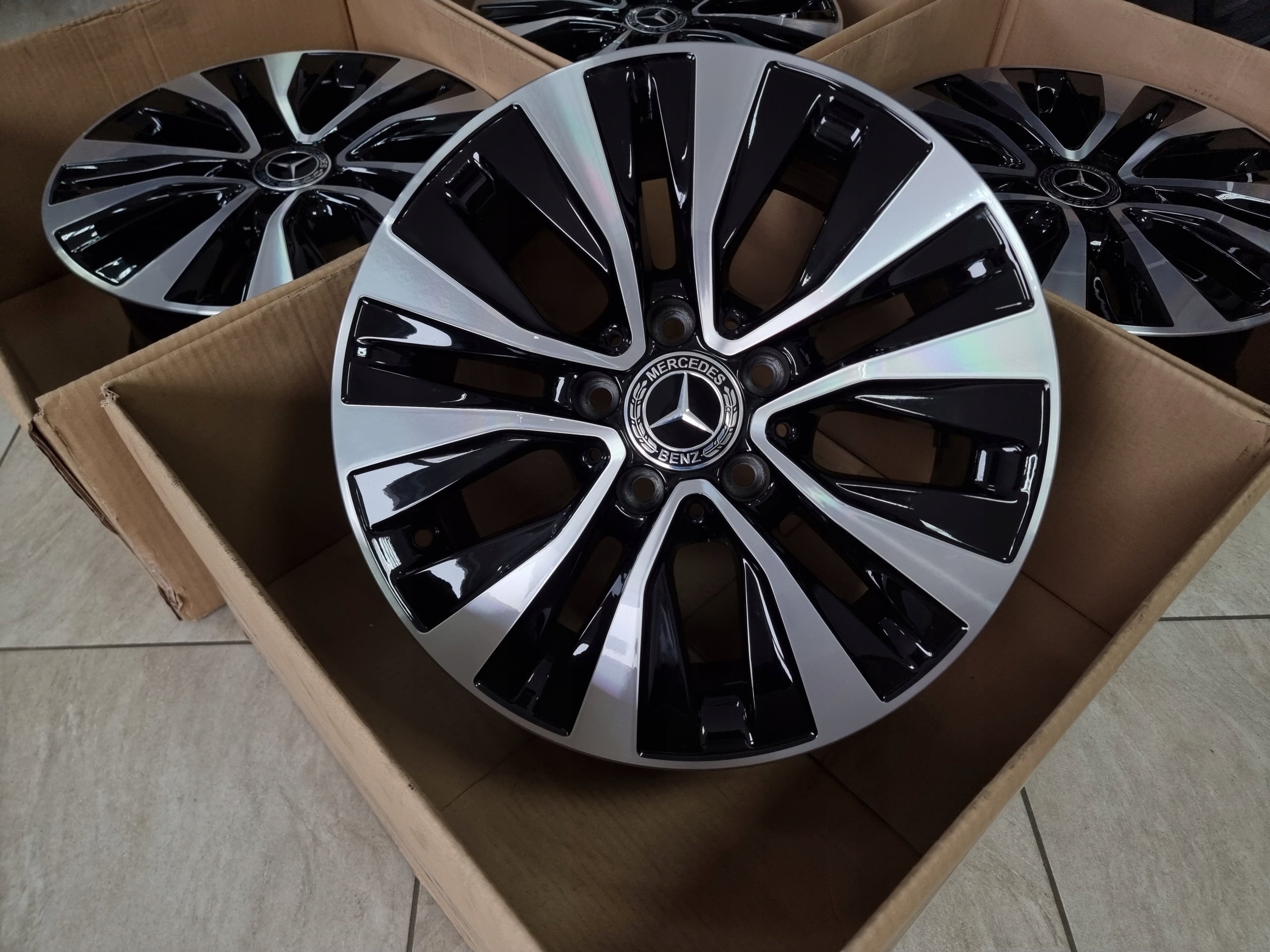 Alu Felge Mercedes-Benz W118 W177 W247 16 Zoll 6.5J 5x112 44ET A1774010000