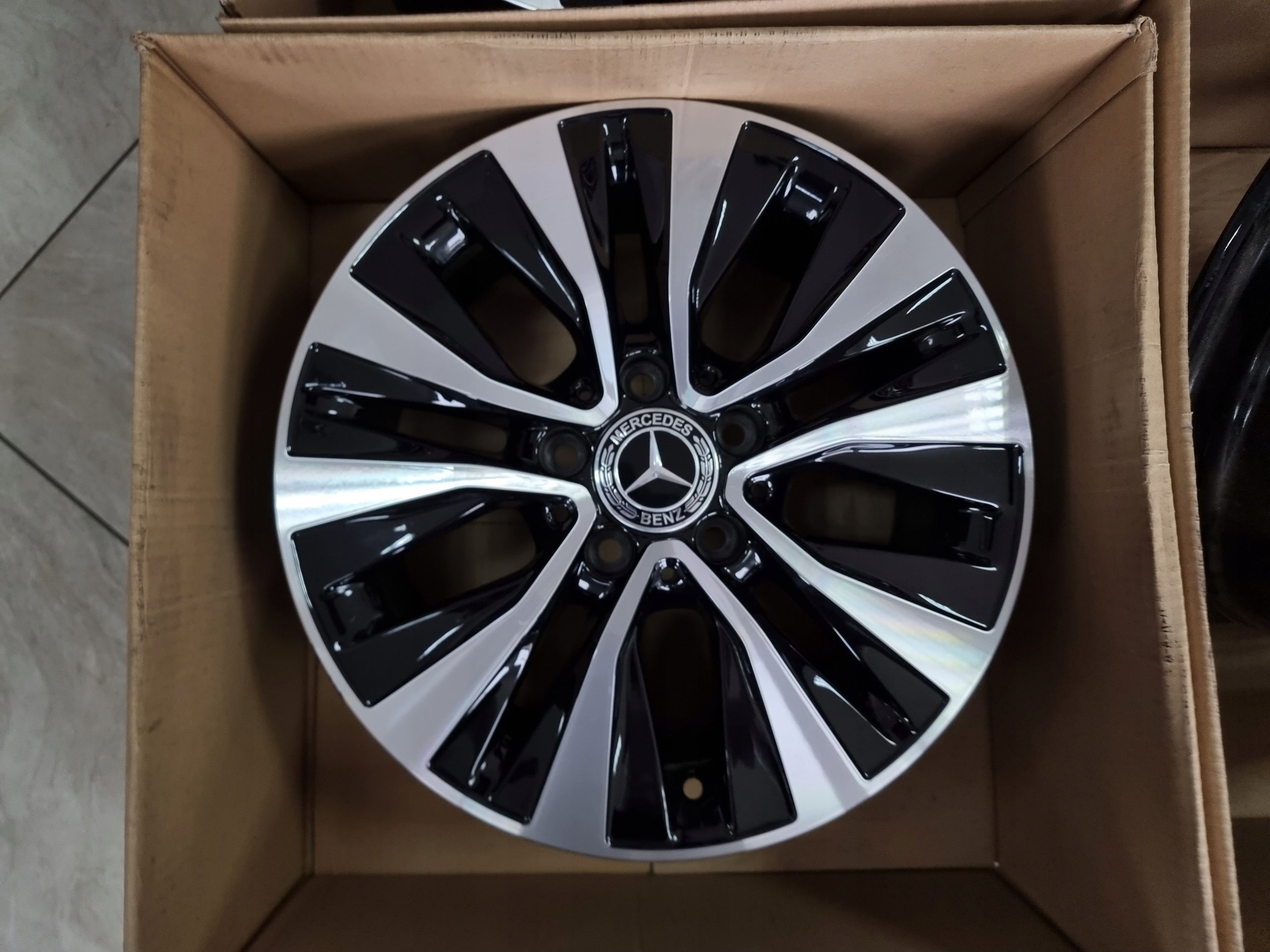 Alu Felge Mercedes-Benz W118 W177 W247 16 Zoll 6.5J 5x112 44ET A1774010000