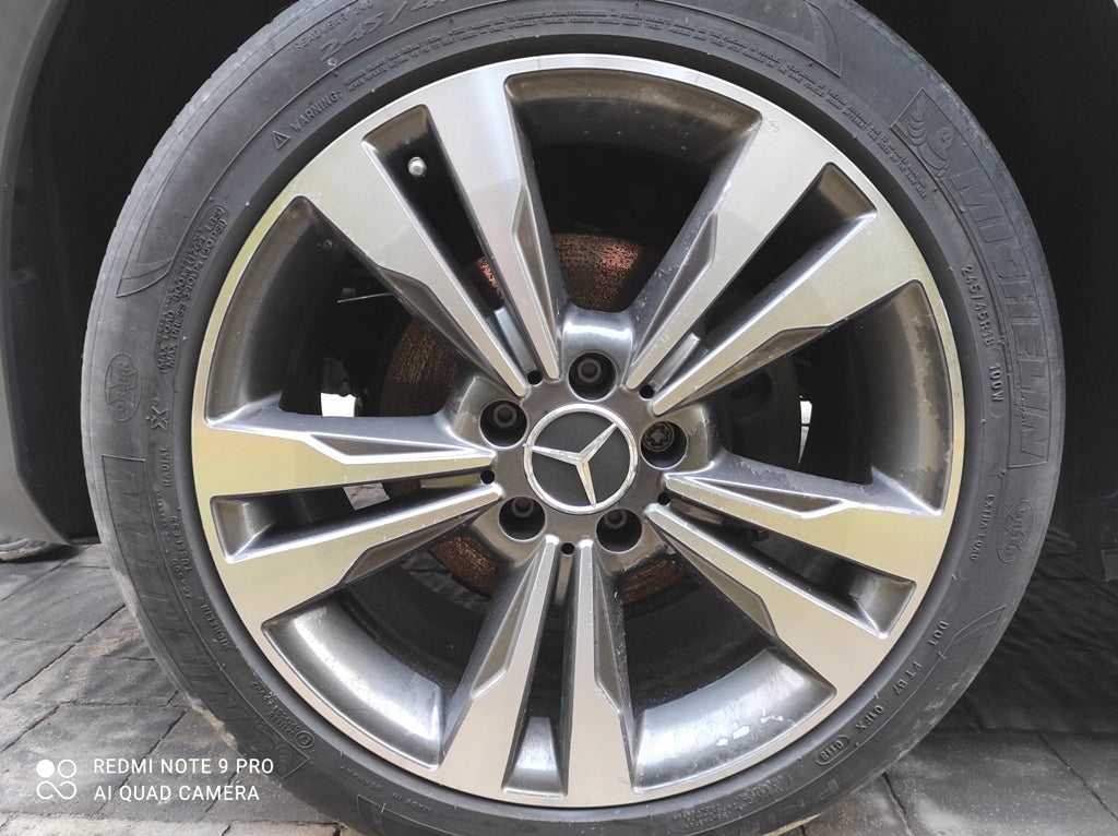 1x Alu Felge Mercedes-Benz 110 Aluminum rim 18 Zoll 7.5J 5x112 49ET