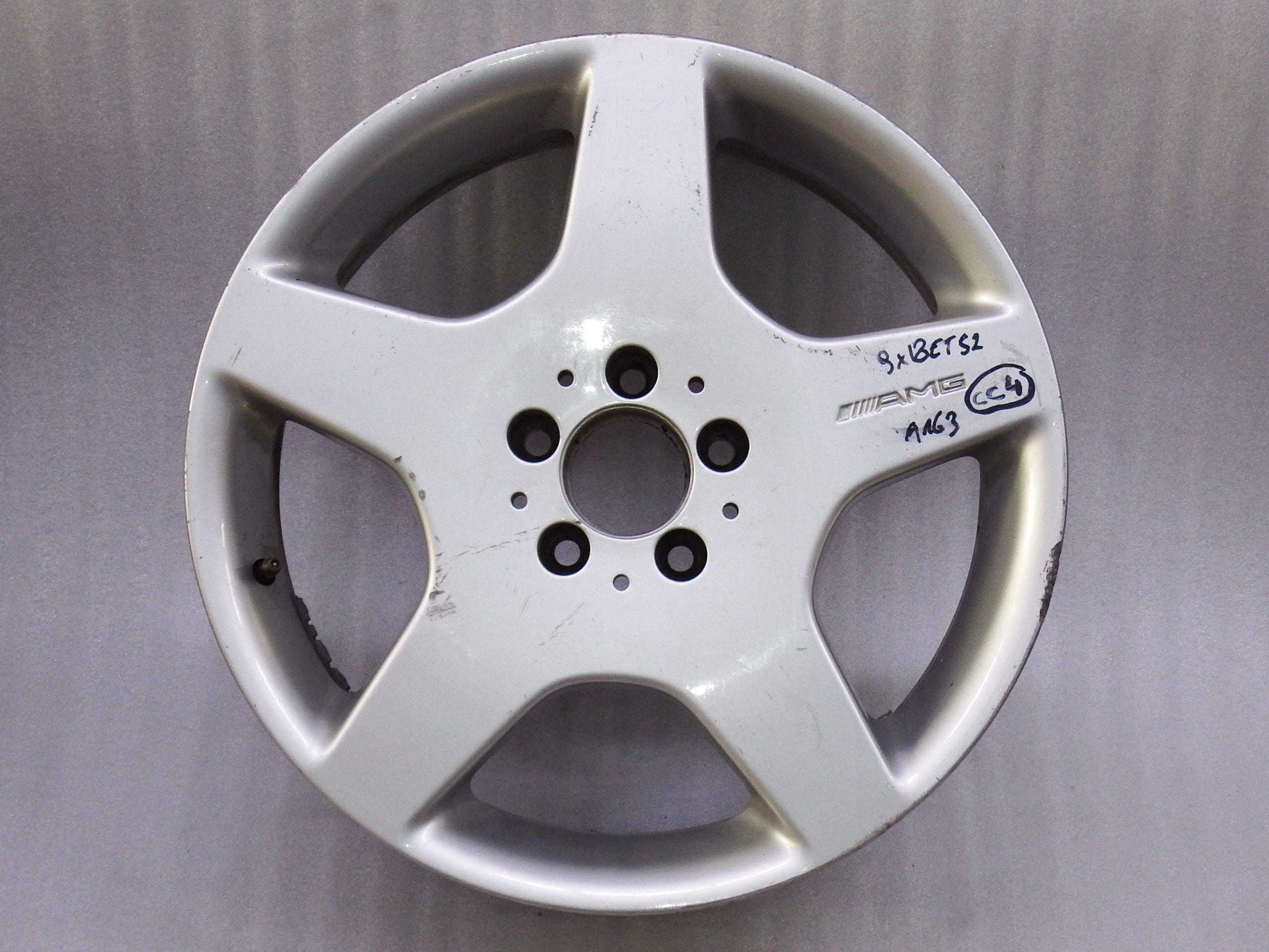 1x aluminum rim Mercedes-Benz W206 Aluminum rim 18 inch 9.0J 5x112 52ET 