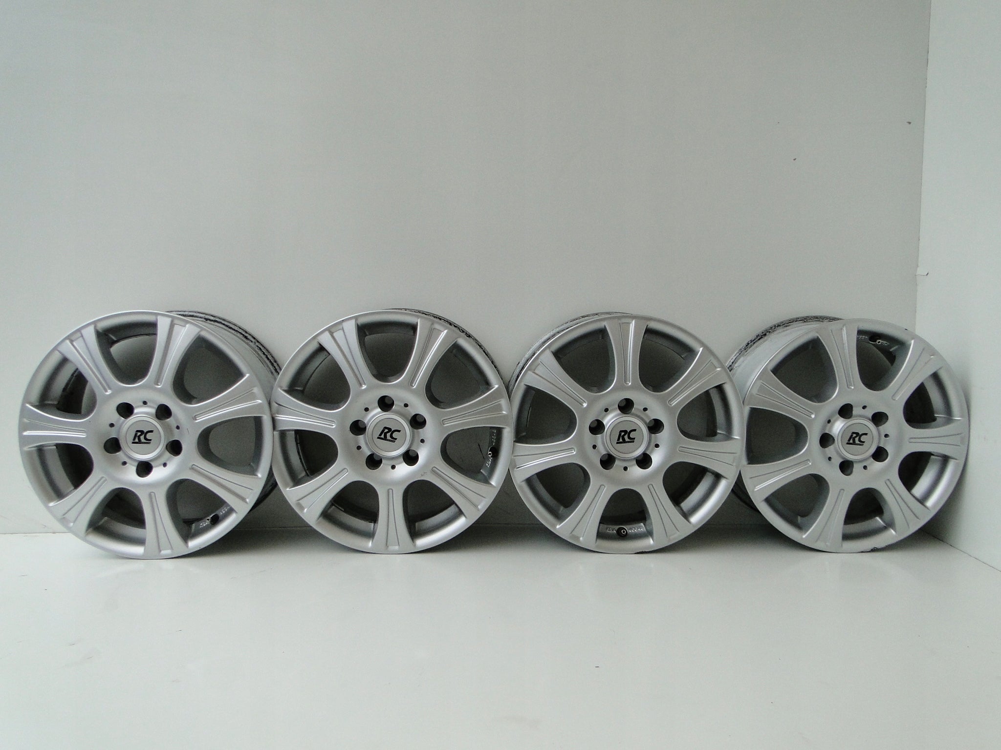 Alu Felge Mercedes-Benz W118 Aluminum rim 16 Zoll 6.5J 5x112 50ET