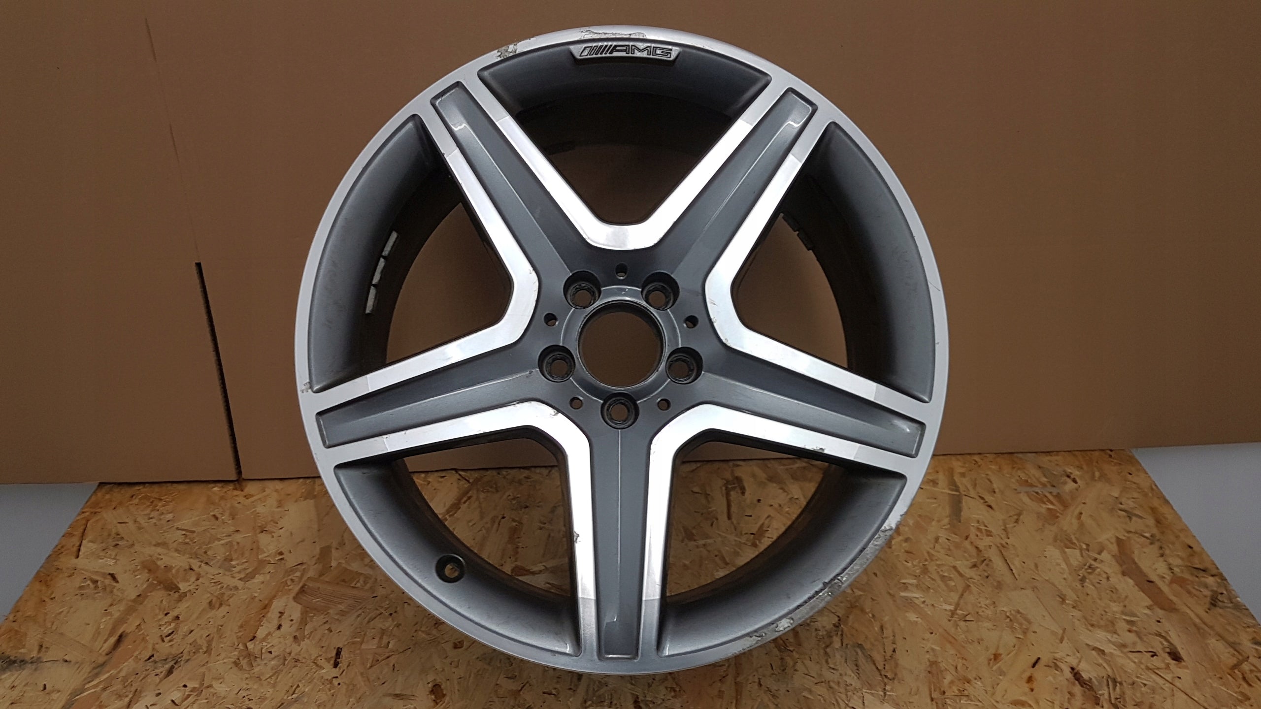 1x Alu Felge Mercedes-Benz W156 Aluminum rim 19 Zoll 8.0J 5x112 43,5ET